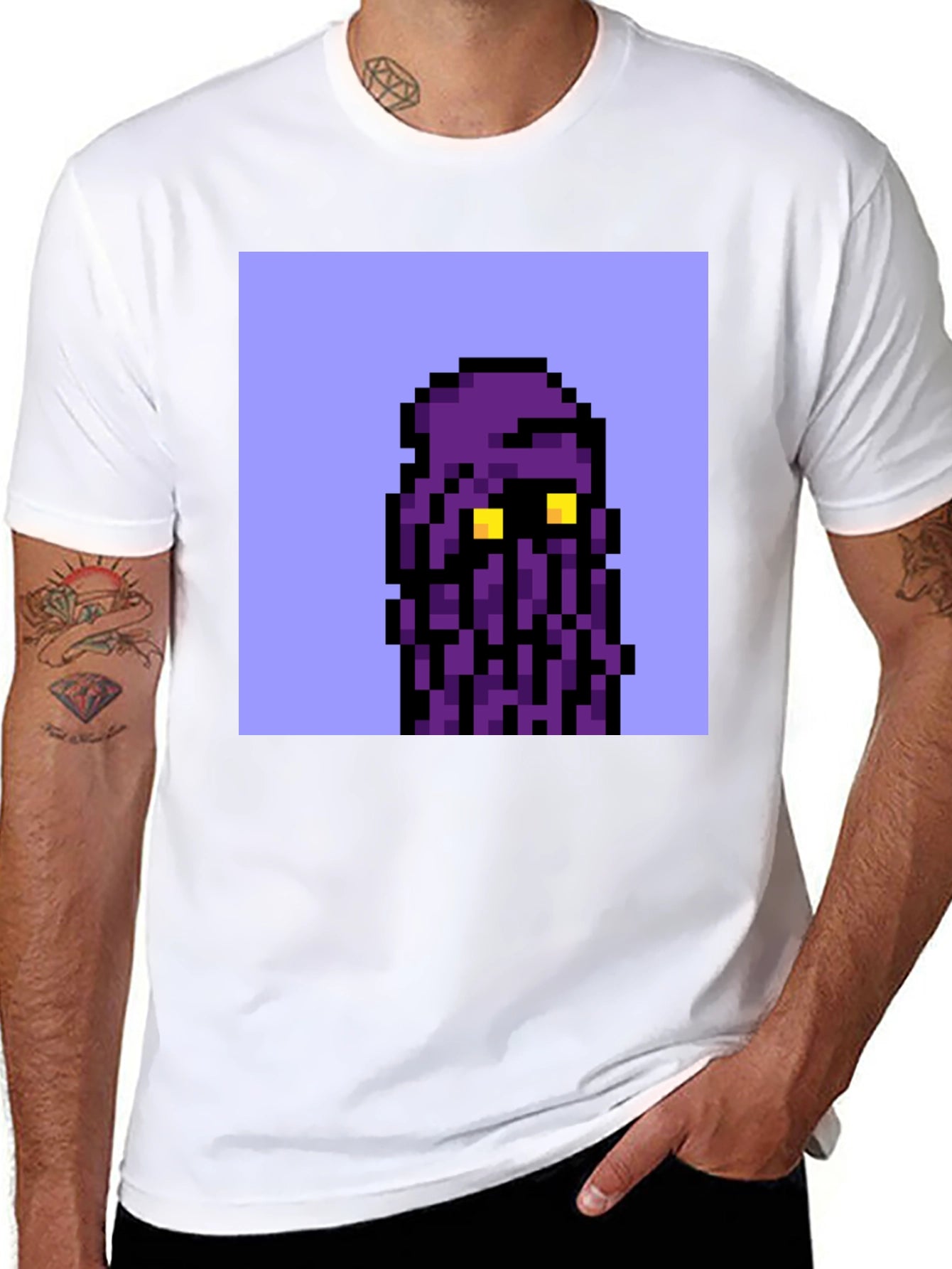 Pixel Art T-Shirt - Retro Gaming Aesthetic