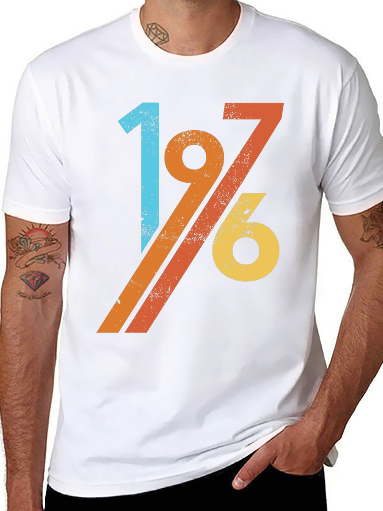 Retro 1976 Graphic Tee - Vintage Birthday Gift T-Shirt