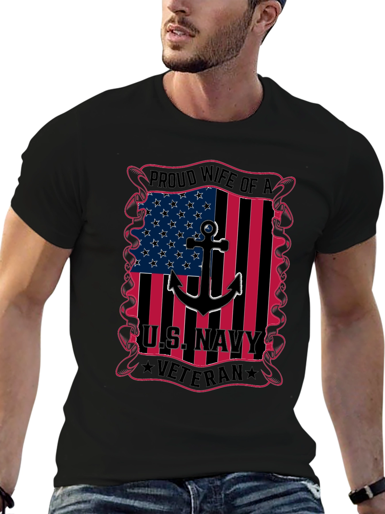 Proud Wife of a US Navy Veteran Graphic T-Shirt
