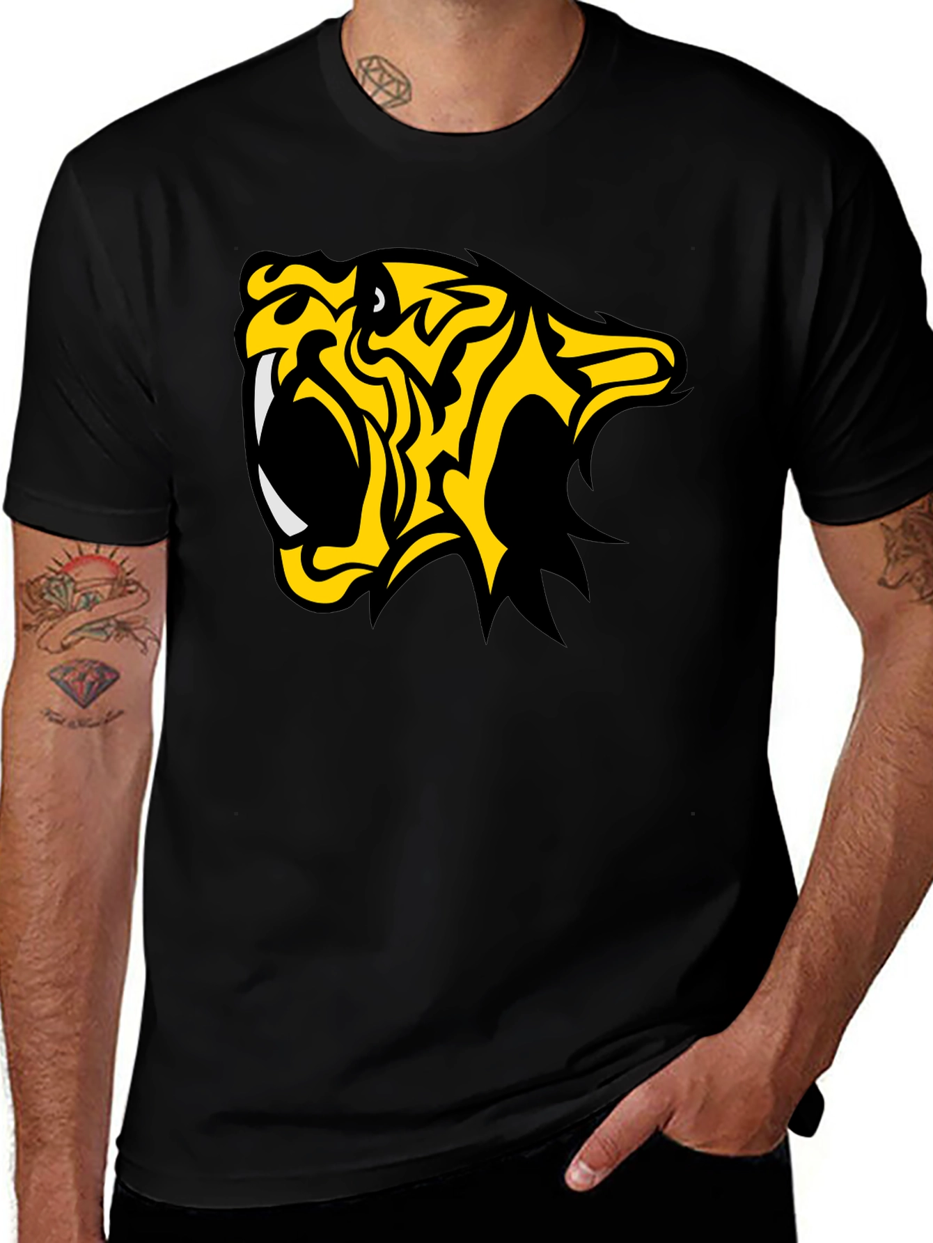 Fierce Tiger Graphic Tee - Bold Black Cotton T-Shirt