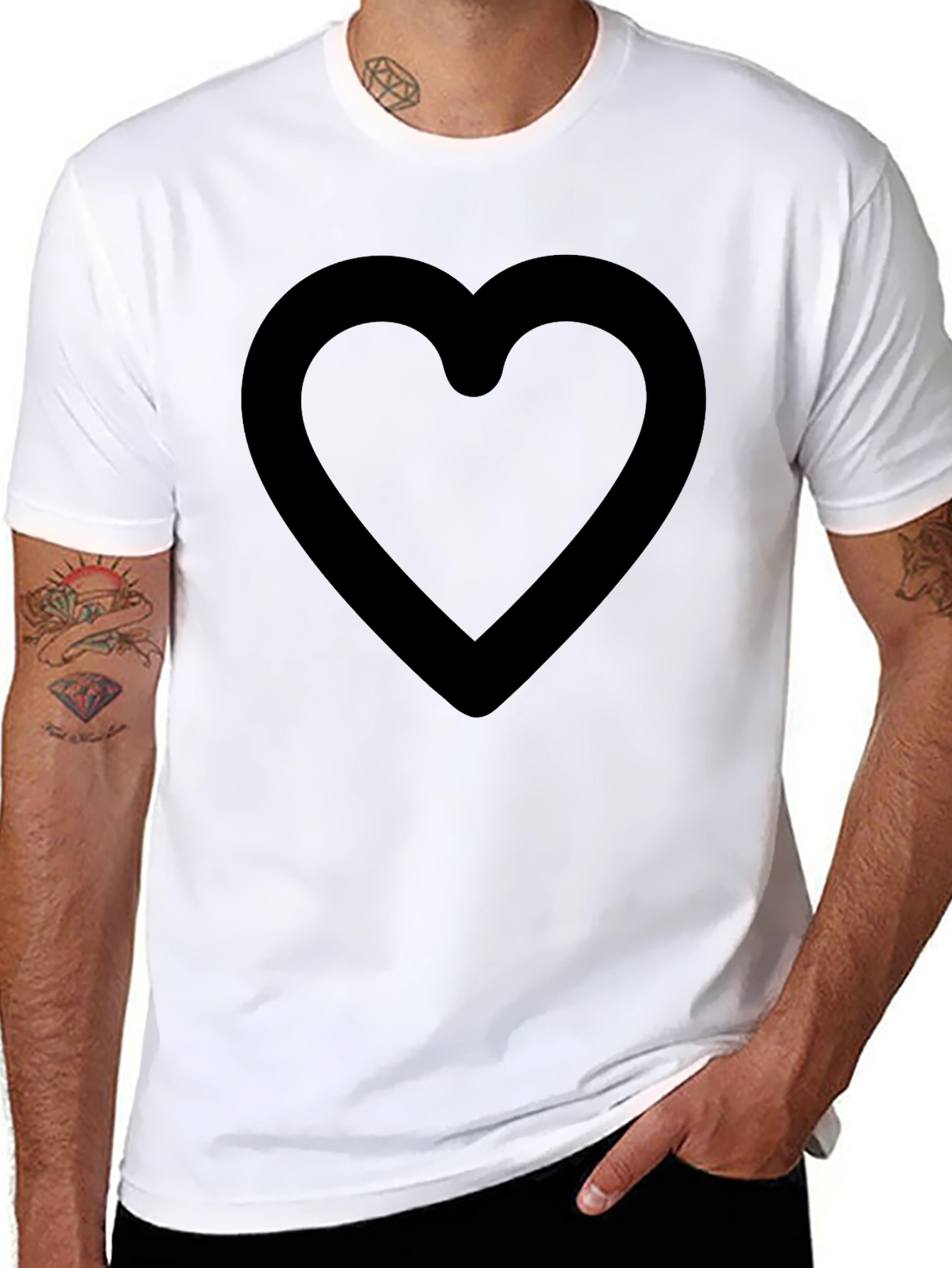 Black Heart Outline Graphic Tee - Casual Comfort
