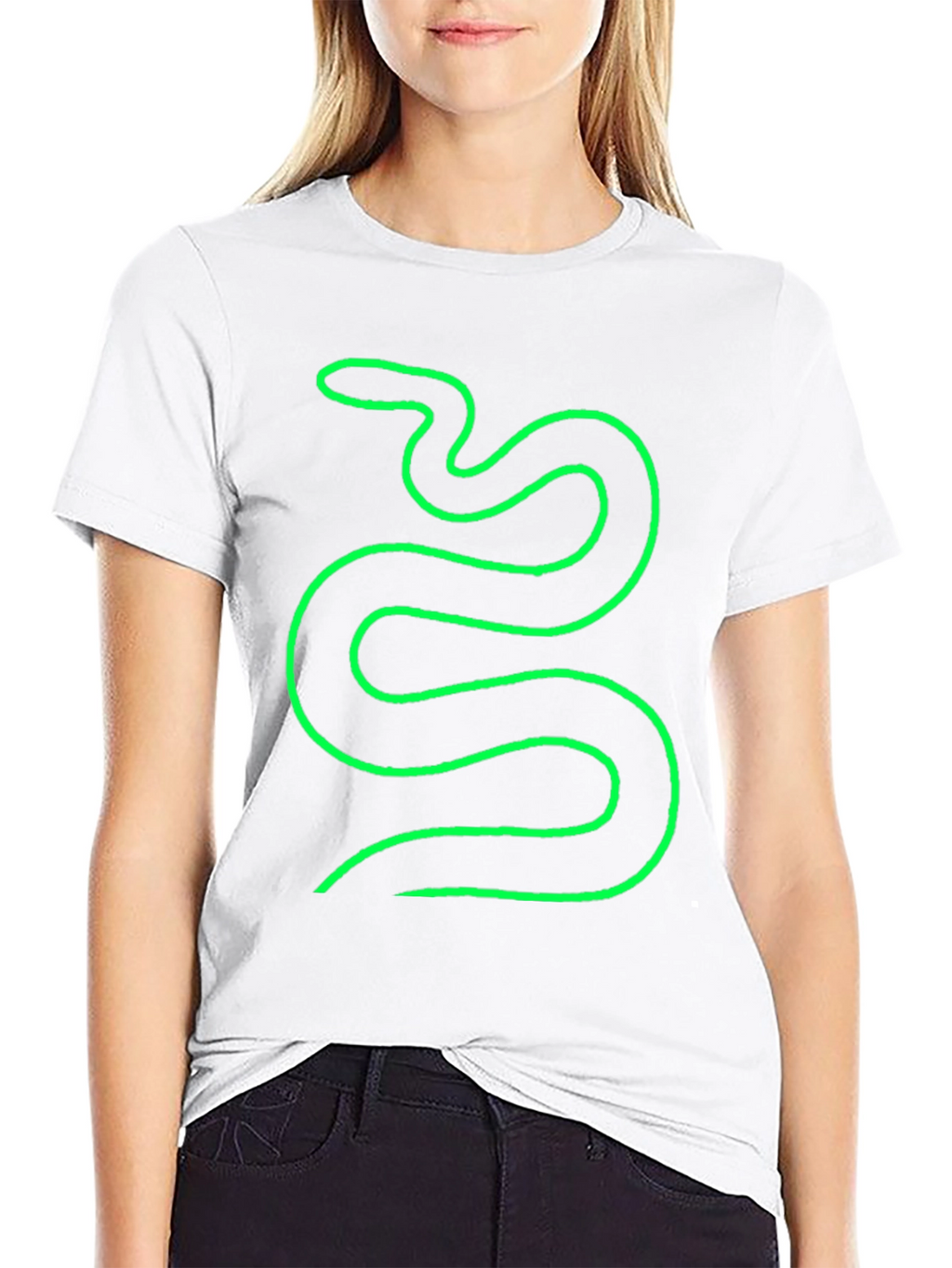 Snake Graphic T-Shirt - Trendy Minimalist Design