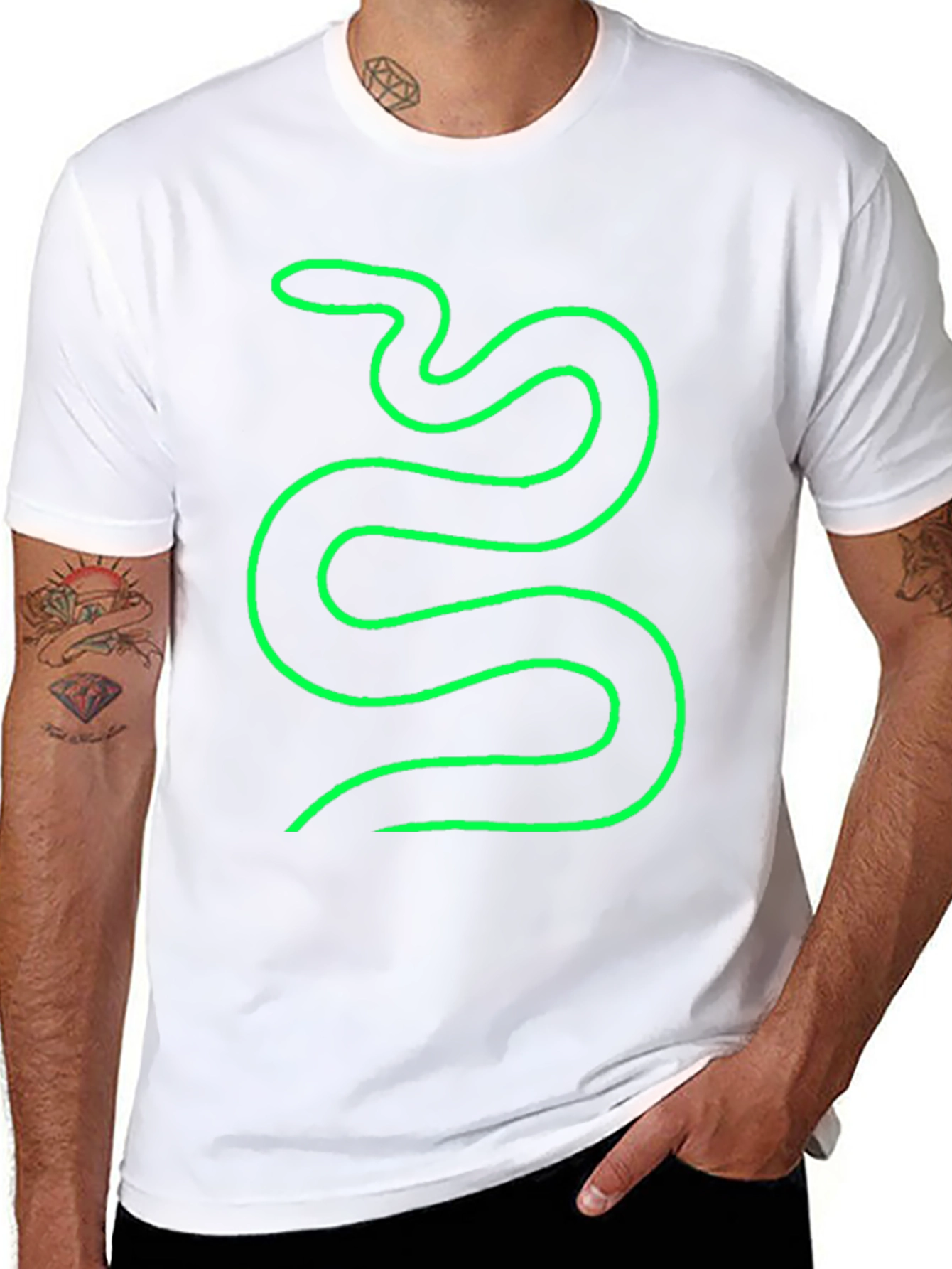 Snake Graphic T-Shirt - Trendy Minimalist Design