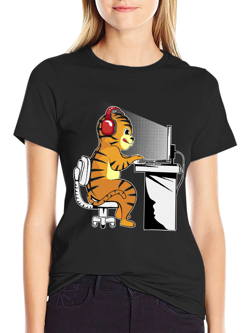 Gamer Tiger Graphic Tee - Black Cotton Comfort