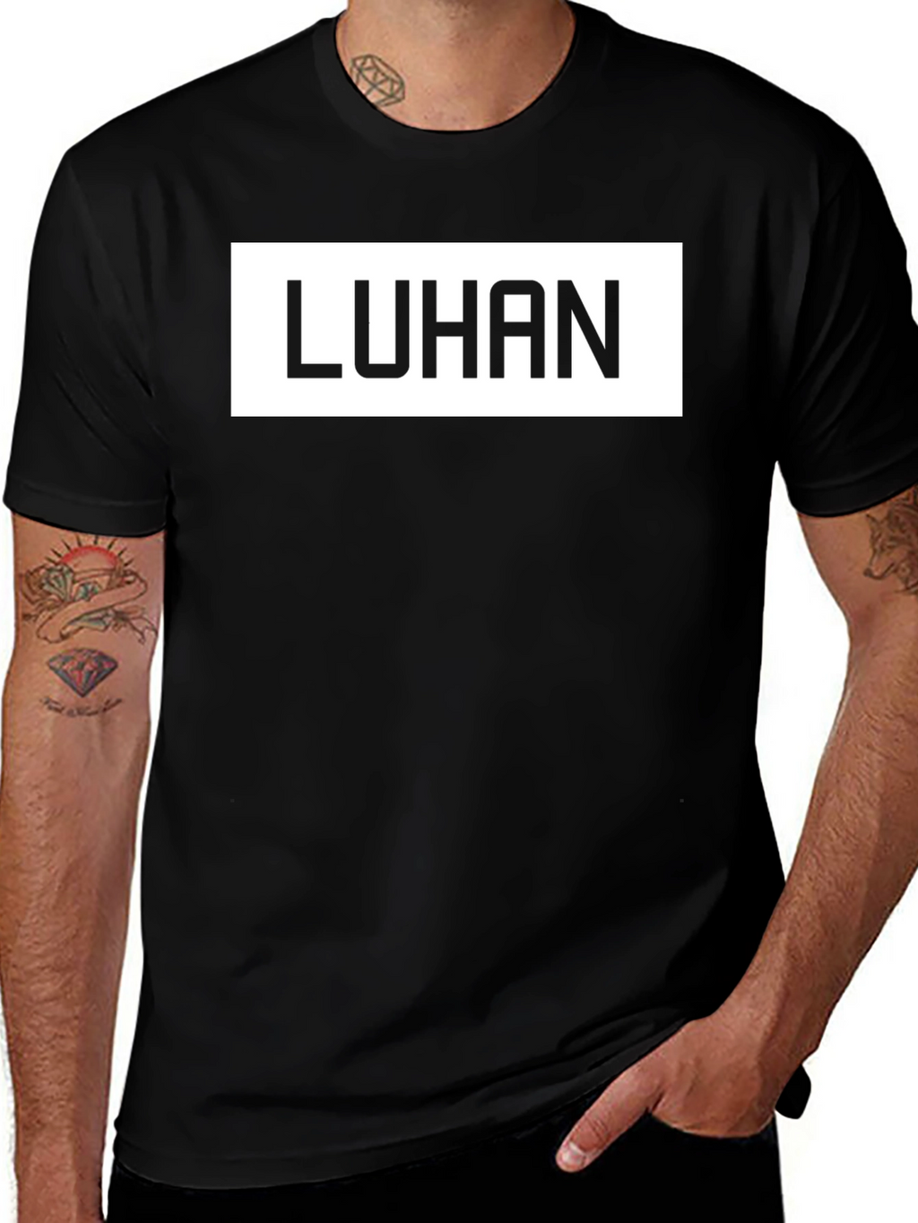 LUHAN Graphic Tee - Stylish Black Cotton Blend T-Shirt