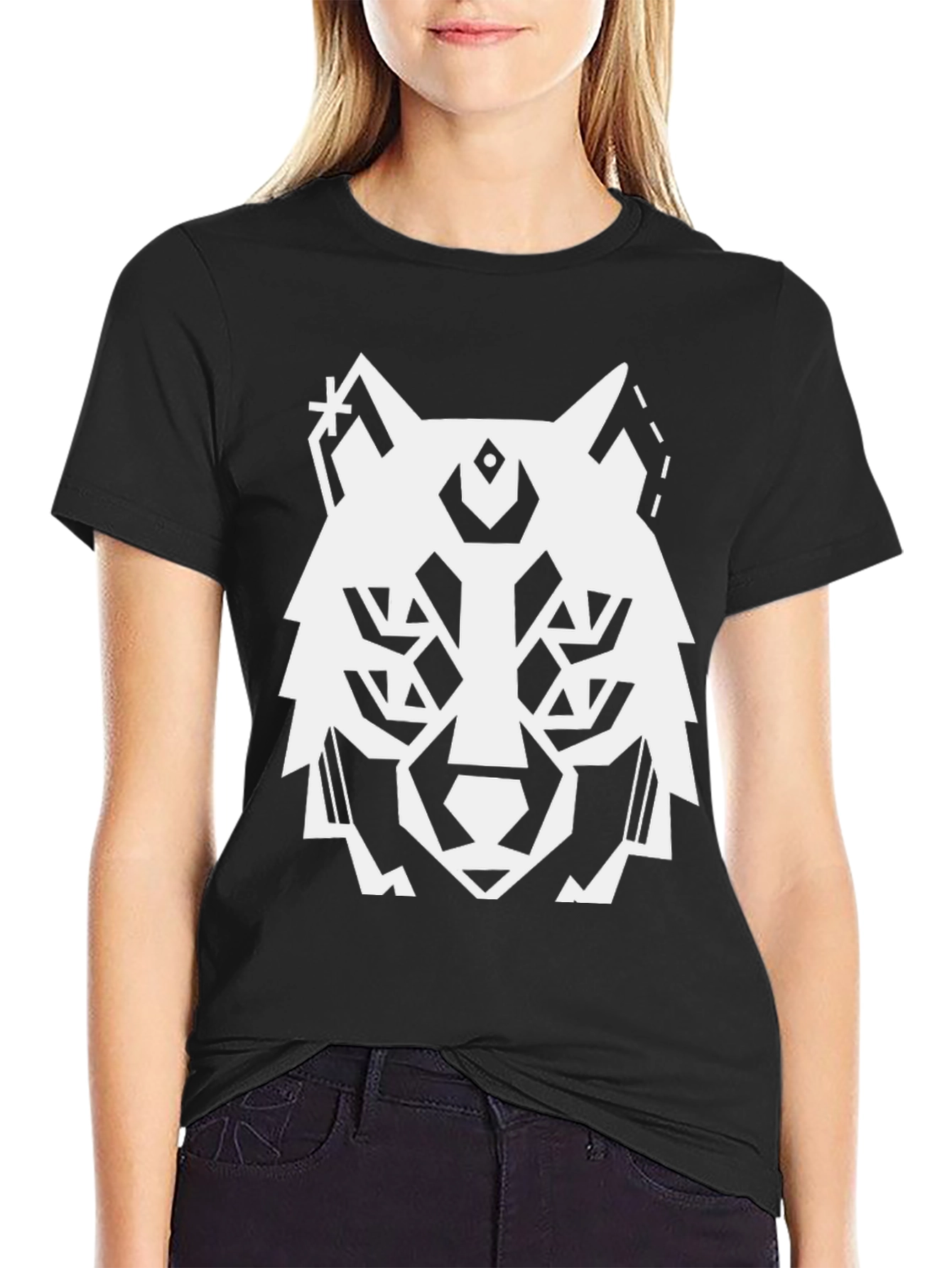 Geometric Wolf Graphic Tee - Modern Black T-Shirt