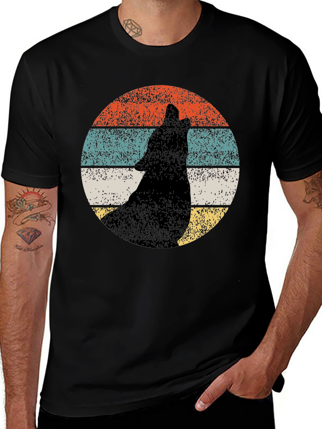 Retro Wolf Howling T-Shirt - Black