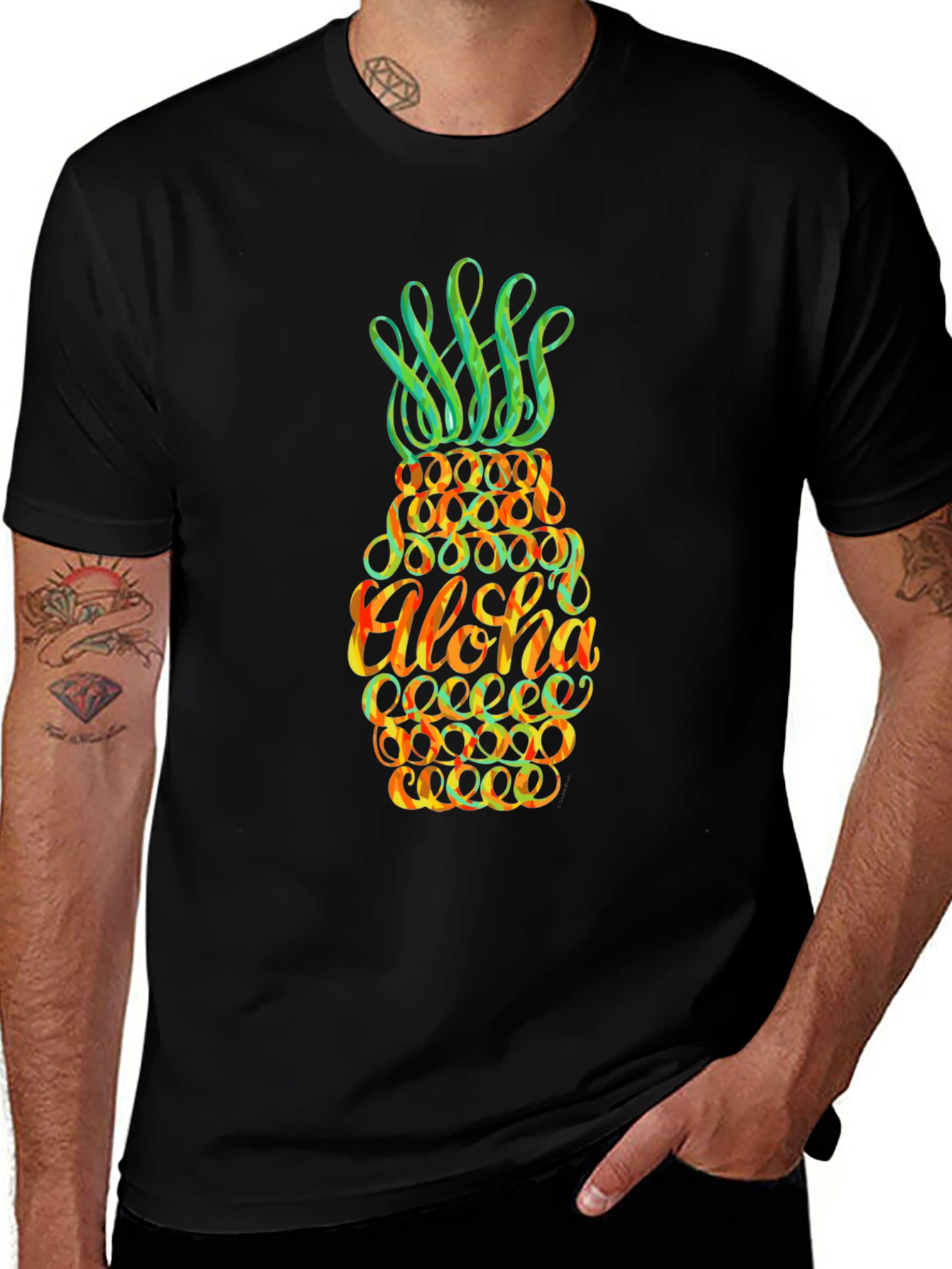 Aloha Pineapple Graphic T-Shirt - Tropical Vibe