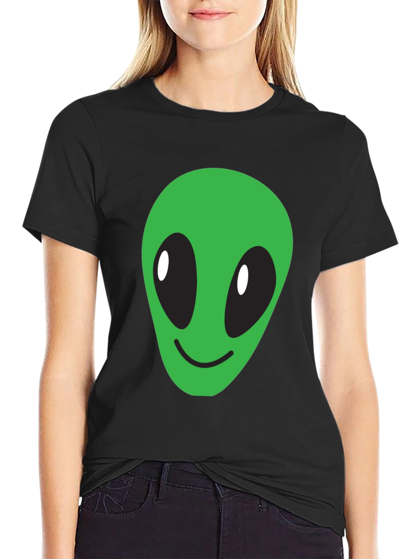 Alien Head Graphic T-Shirt - Extraterrestrial Style