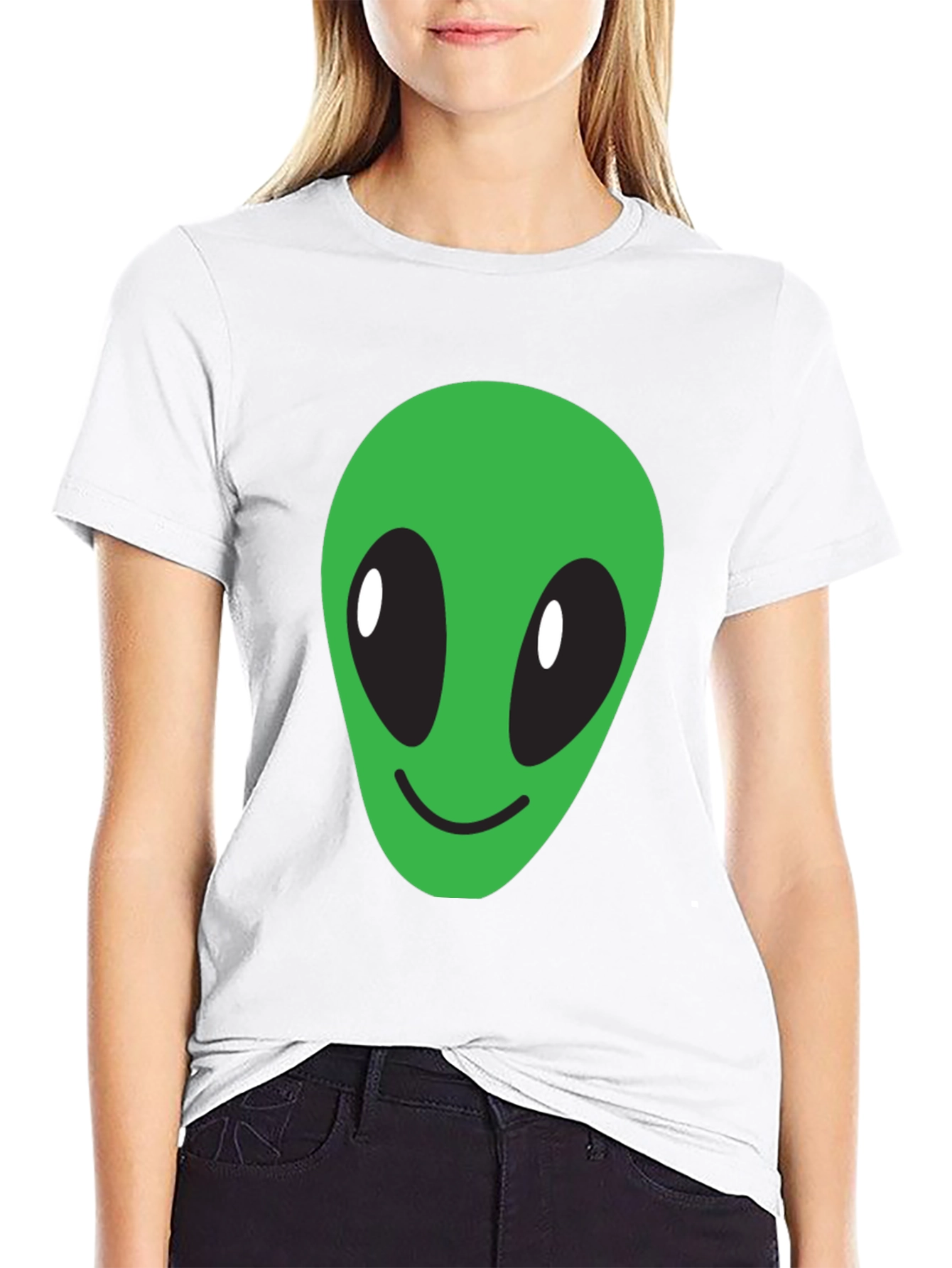 Alien Head Graphic T-Shirt - Extraterrestrial Style