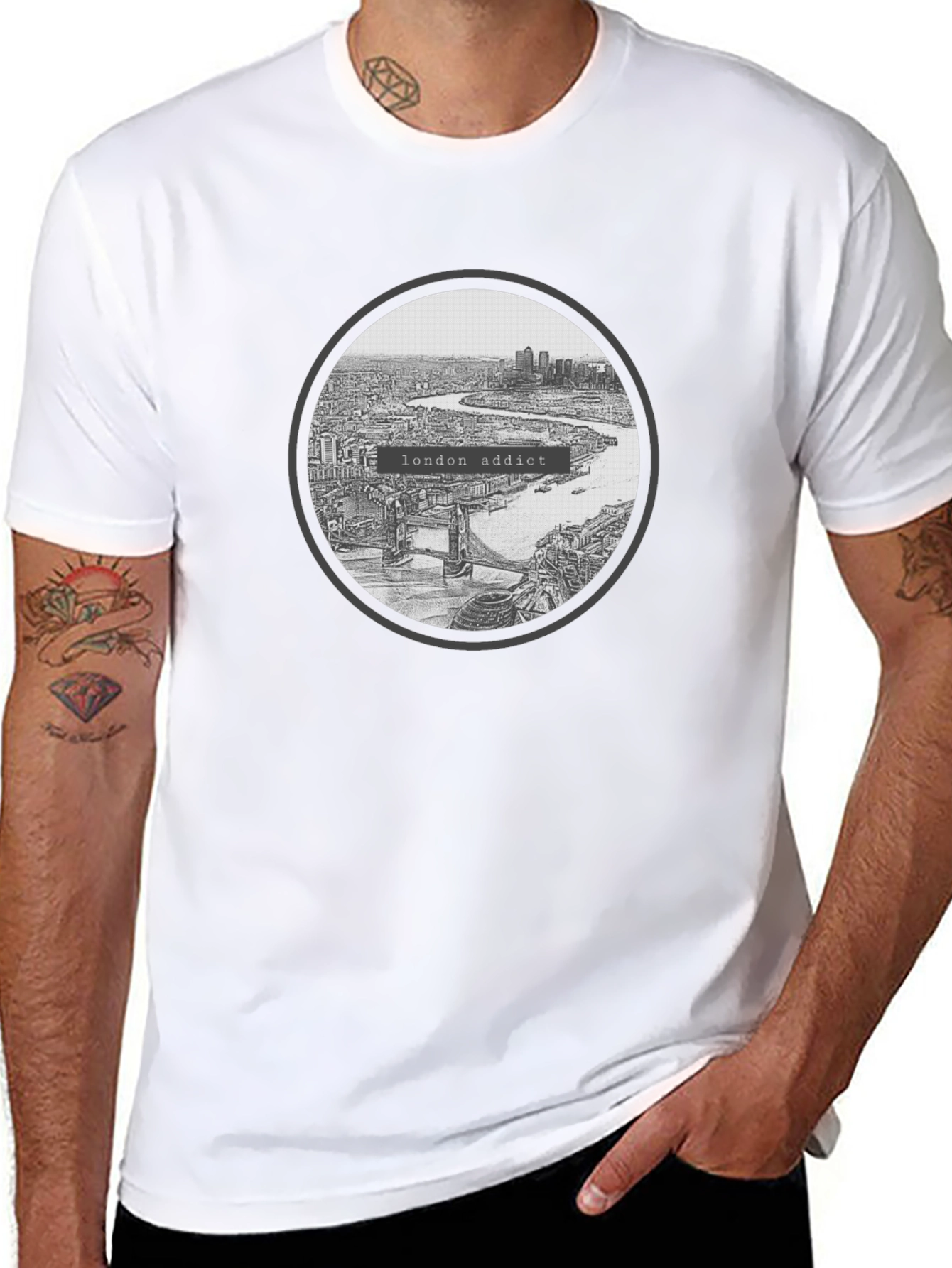 London Addict Graphic Tee - Black Crew Neck T-Shirt