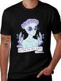 Alien Too Cute T-Shirt - Unisex Black Tee