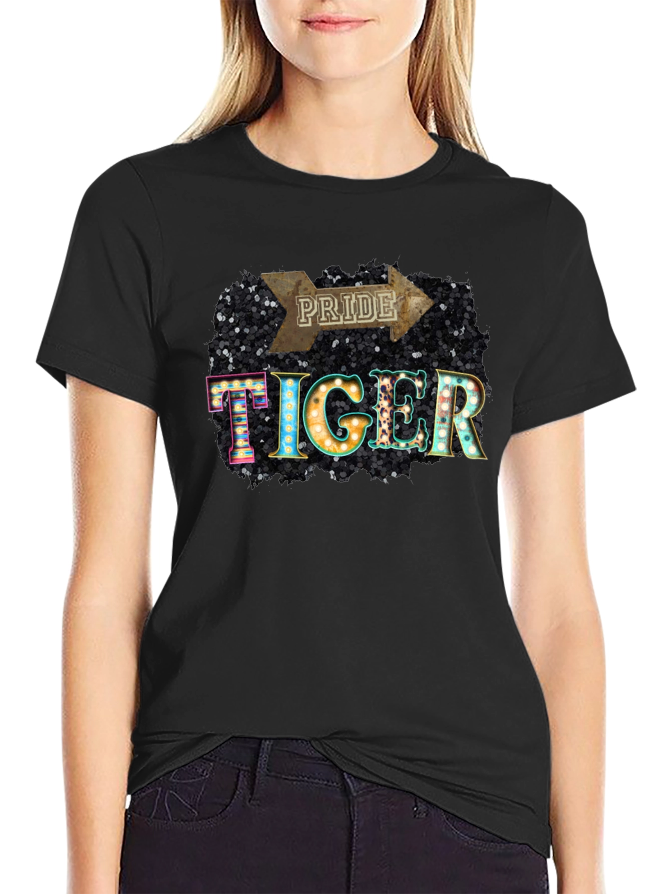 Pride Tiger Graphic Tee - Stylish Black T-Shirt