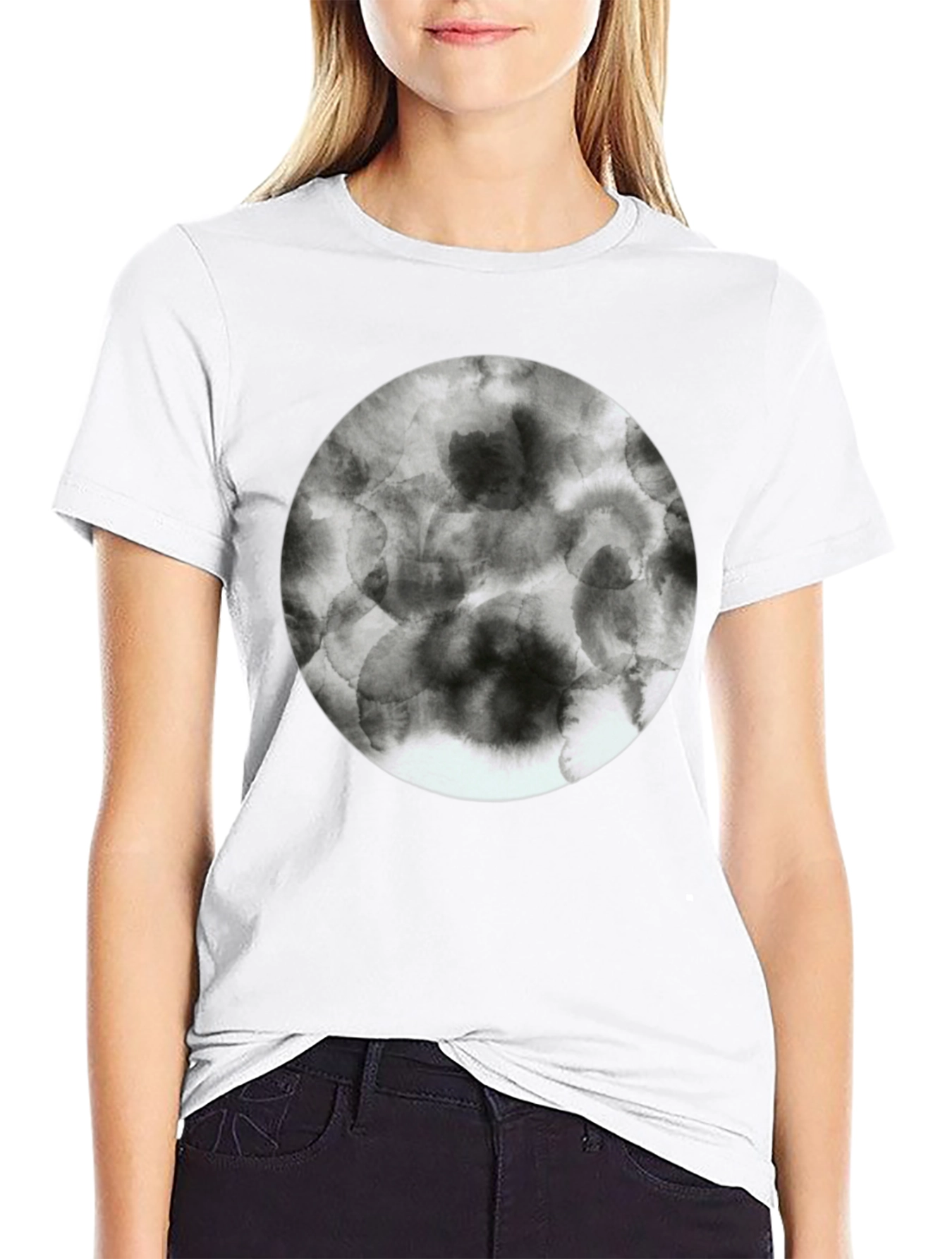 Abstract Circle Graphic Tee - Modern Style