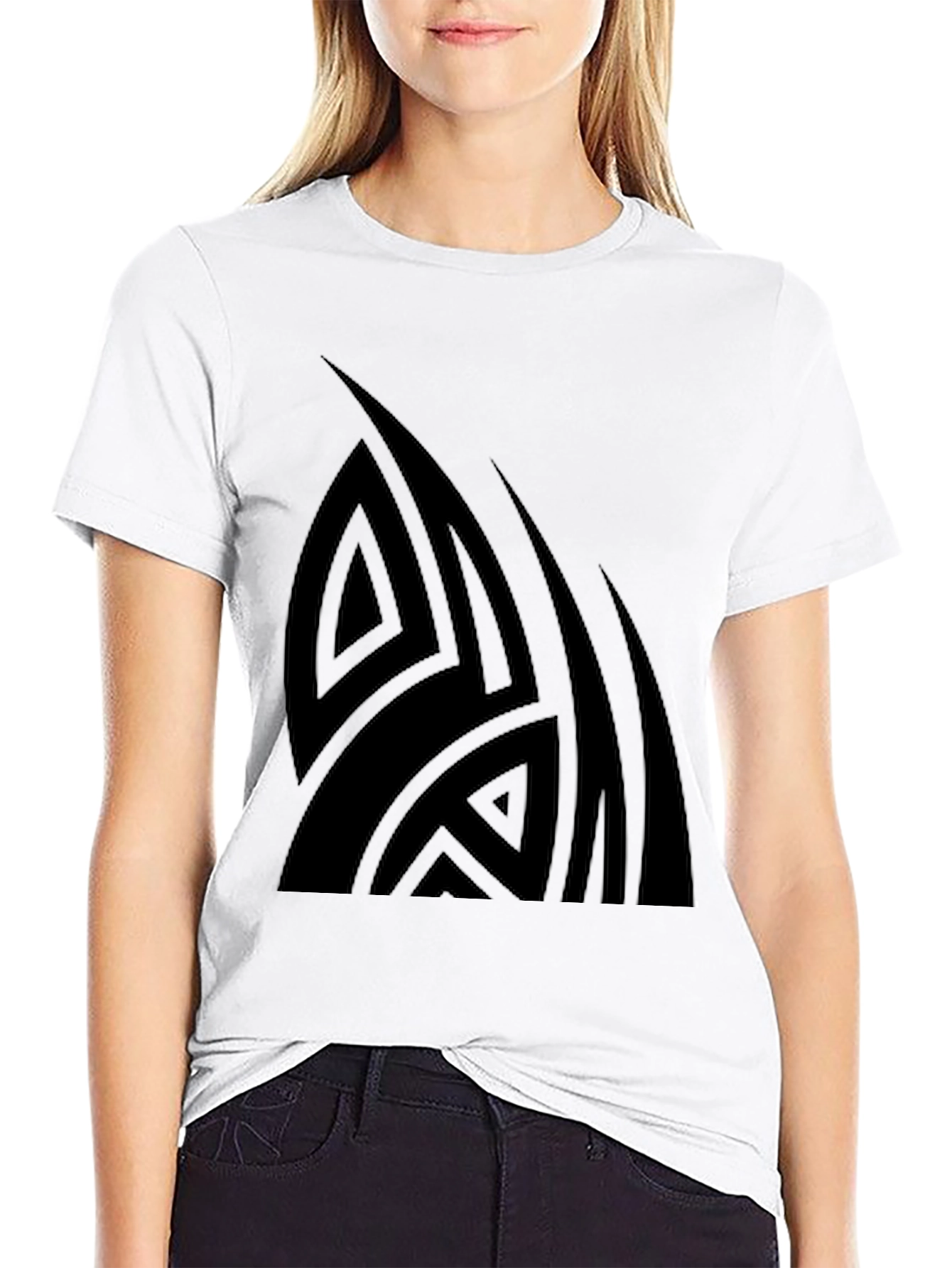 Black Tribal Design Graphic Tee - Modern Style