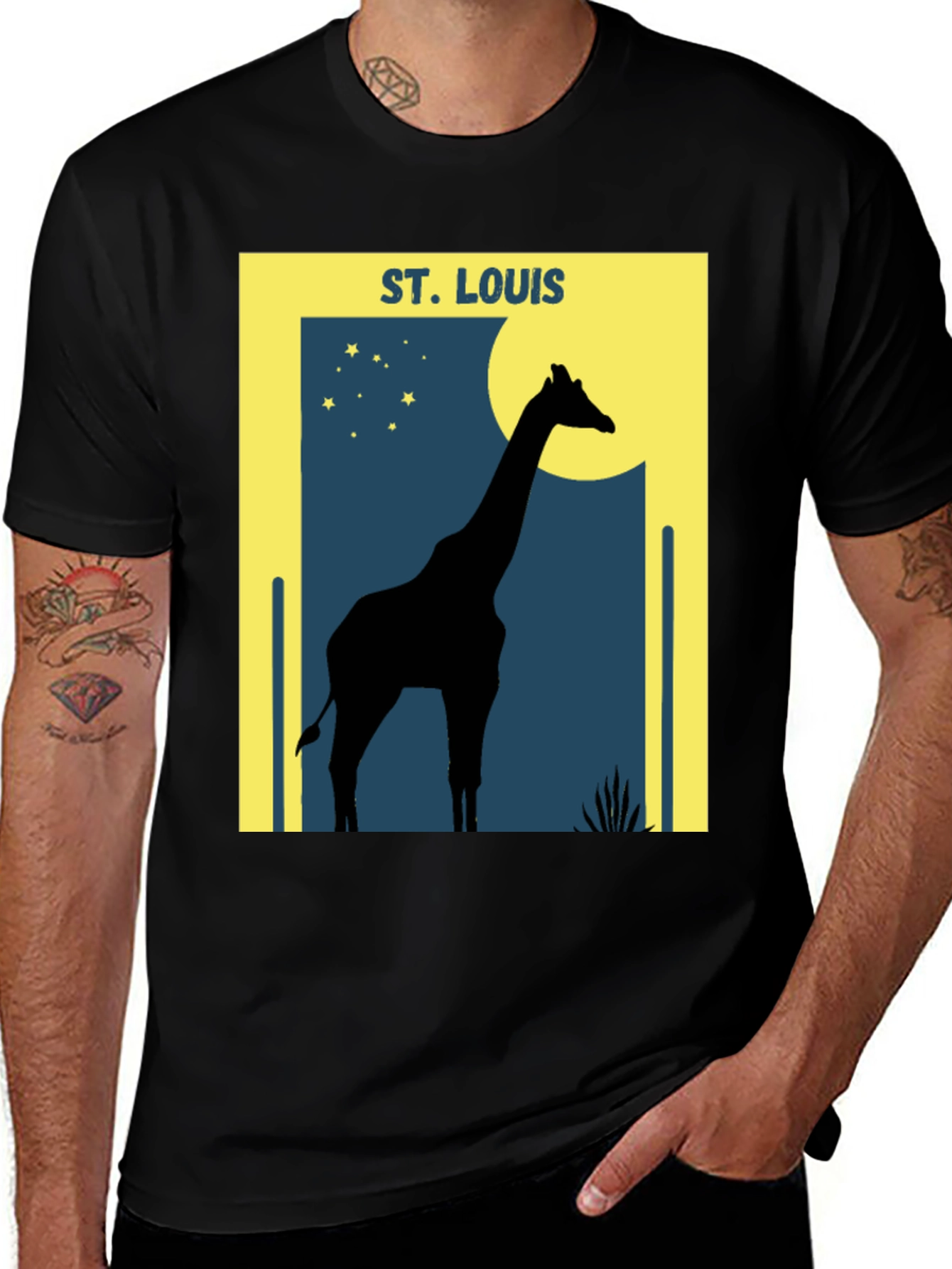 St. Louis Giraffe Silhouette Graphic T-Shirt