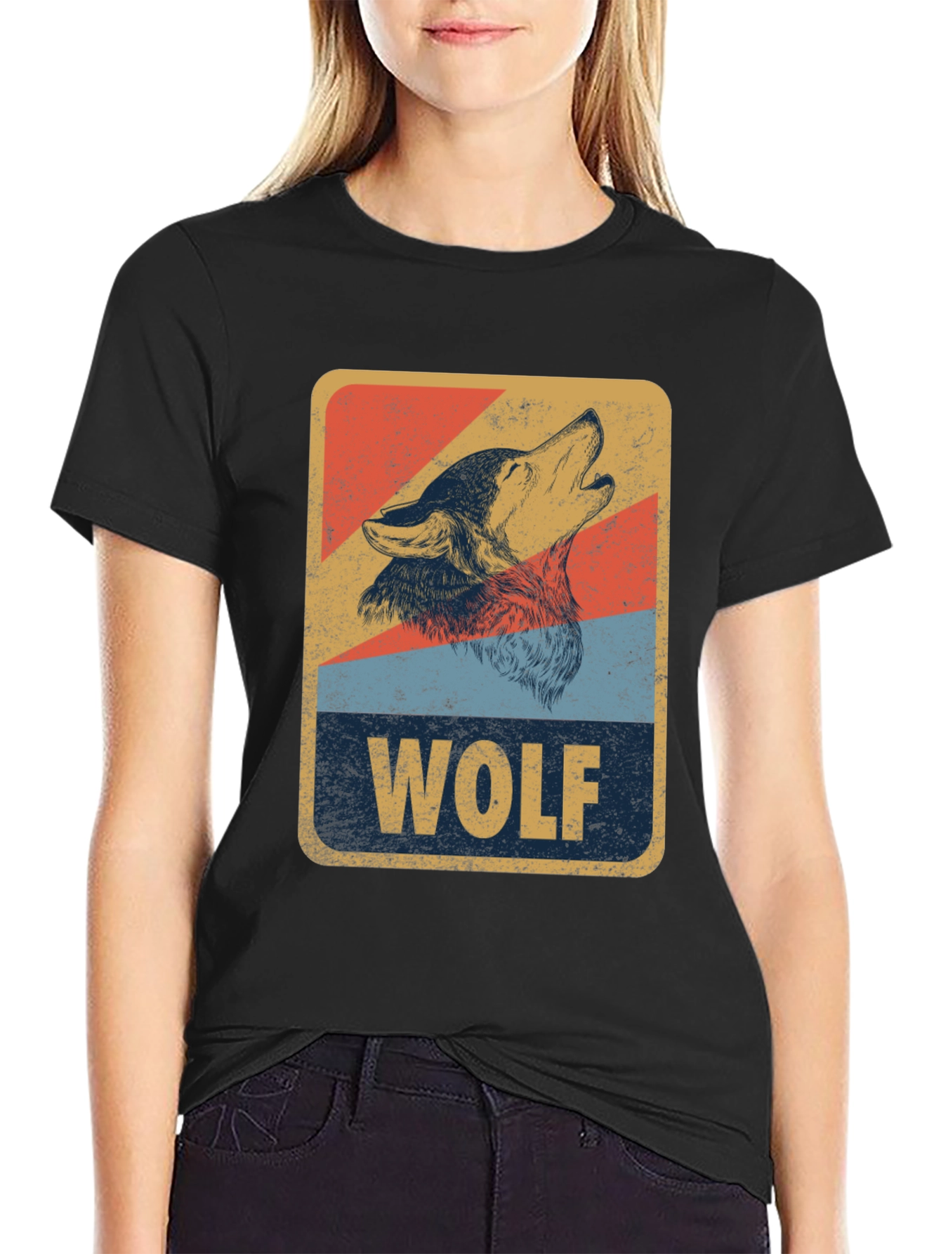 Vintage Wolf Graphic T-Shirt - Retro Animal Design