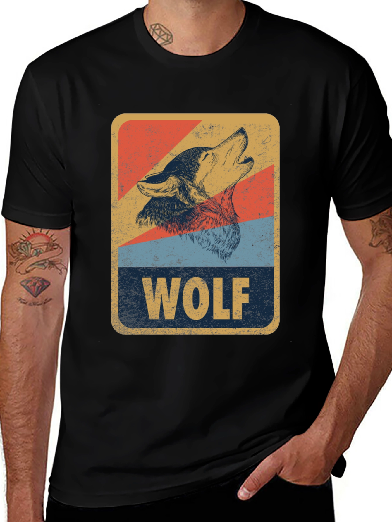 Vintage Wolf Graphic T-Shirt - Retro Animal Design