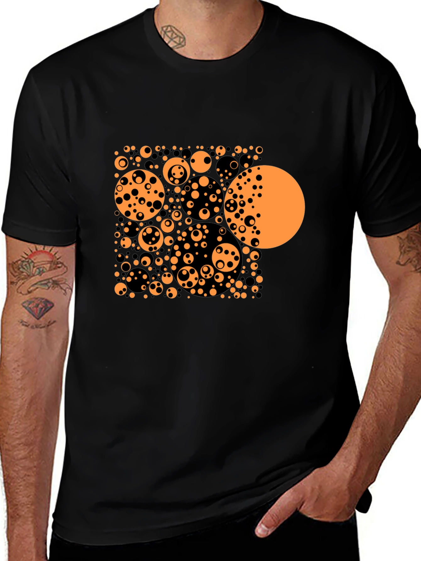 Abstract Circle Pattern Black T-Shirt