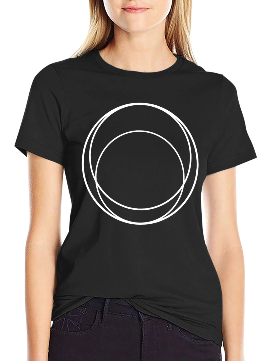 Geometric Circles Graphic Tee - Casual Comfort