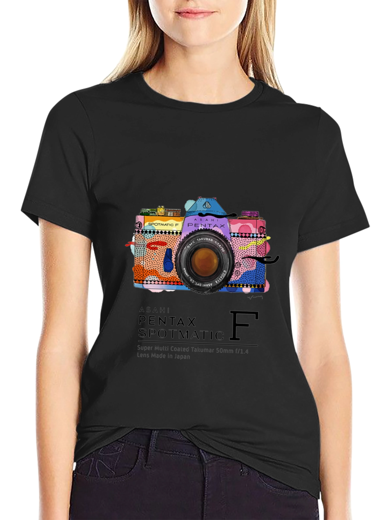 Vintage Camera Print T-Shirt - Asahi Pentax Spotmatic