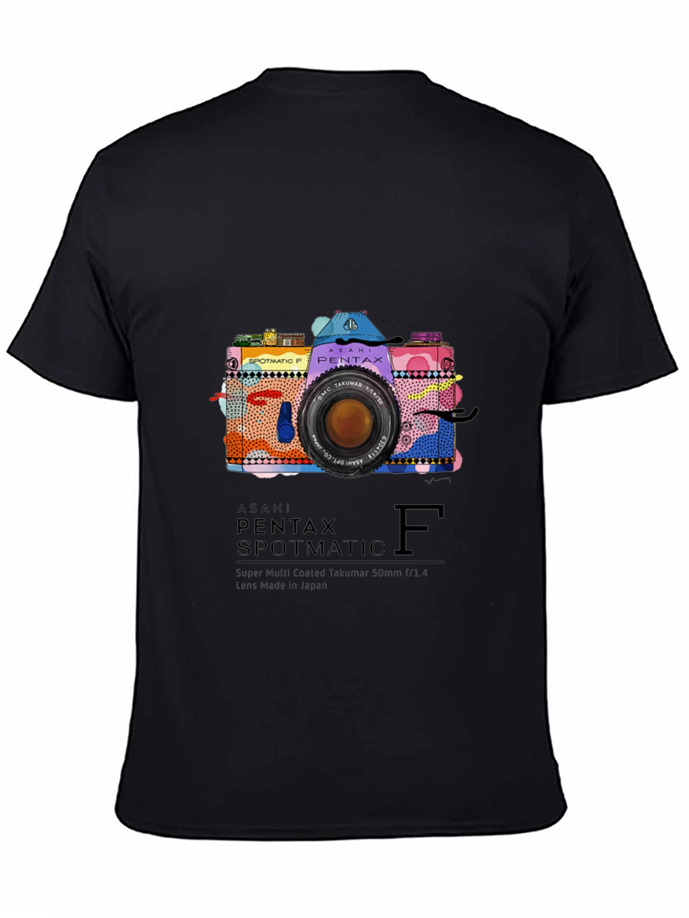 Vintage Camera Print T-Shirt - Asahi Pentax Spotmatic