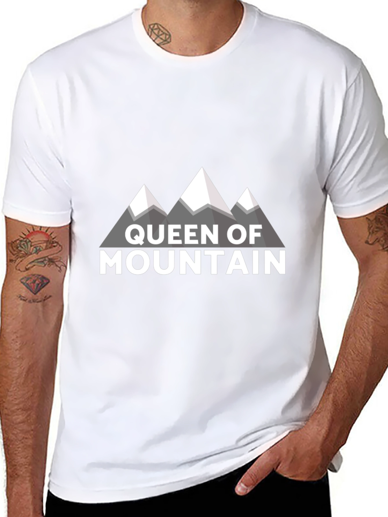 Queen of Mountain Graphic Tee - Black
