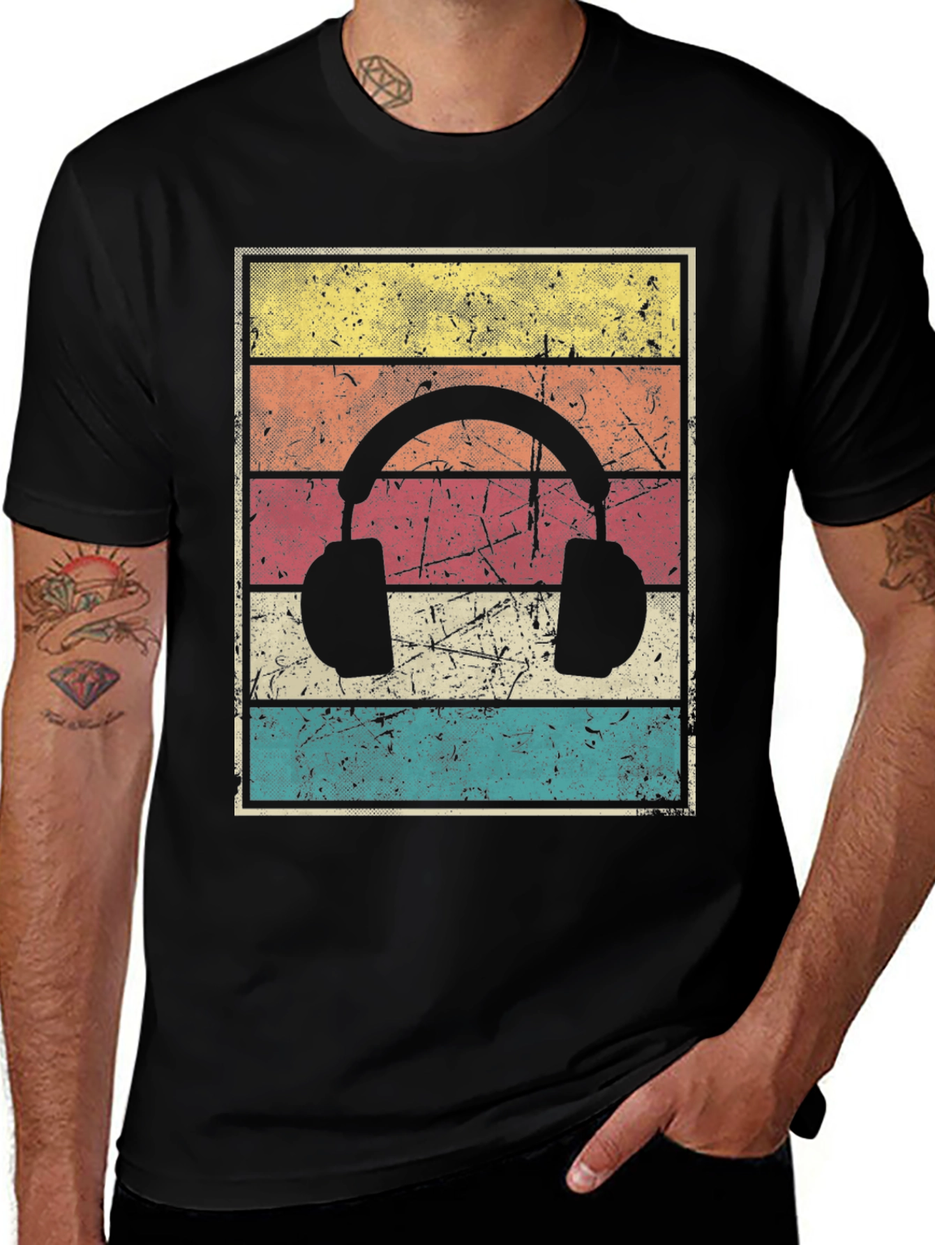 Retro Headphone Graphic Tee - Vintage Style Black T-Shirt