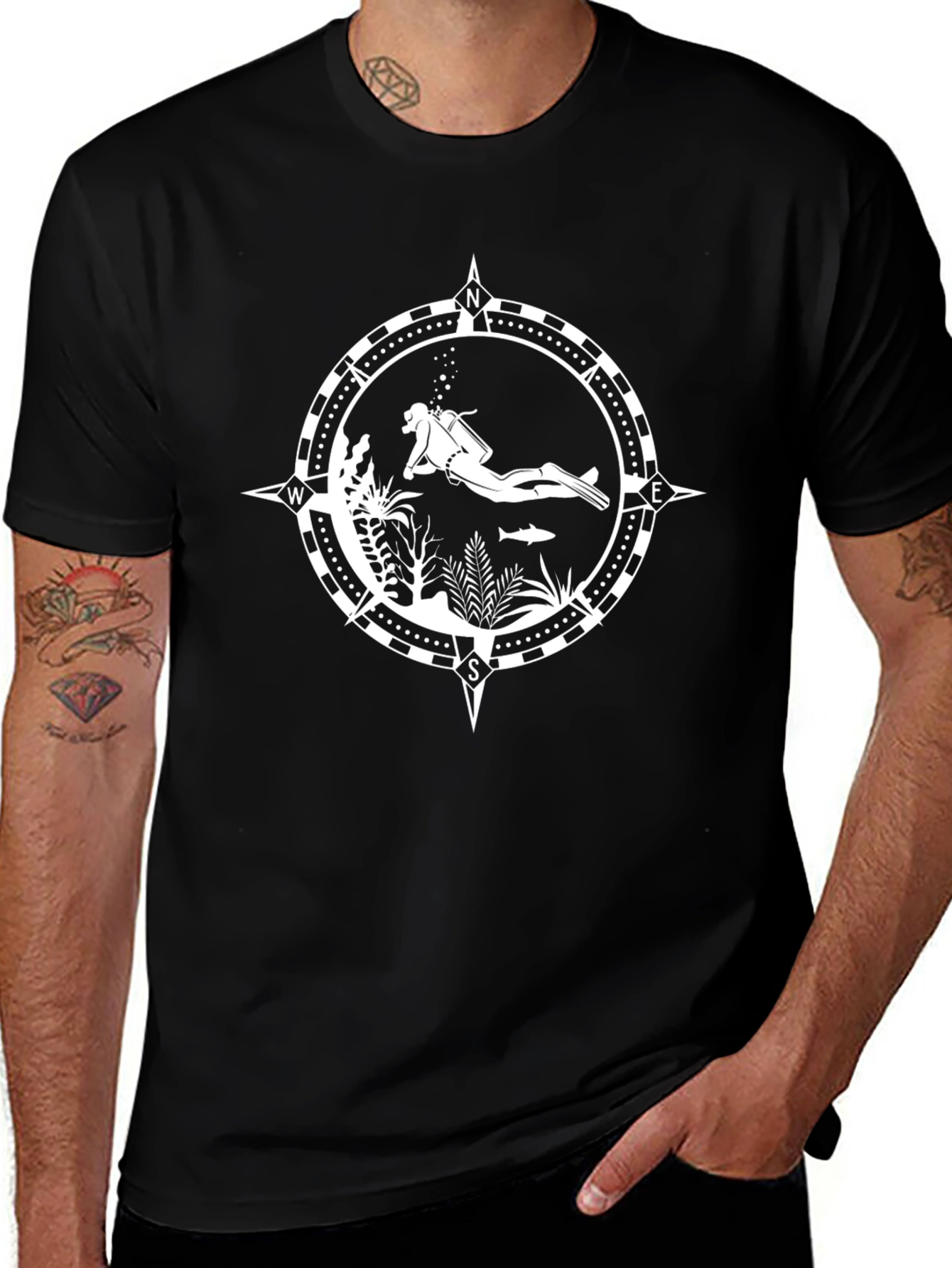 Diver Compass Graphic Tee - Explore the Depths!