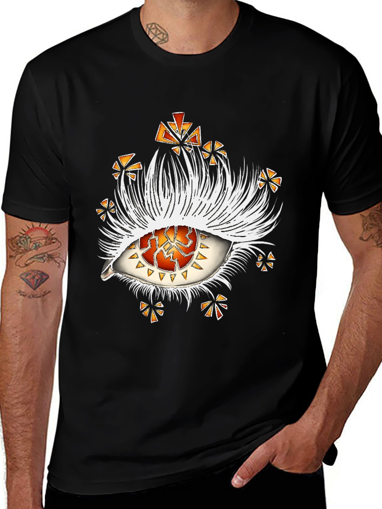 Abstract Eye Graphic Tee - Unique Fashion Statement