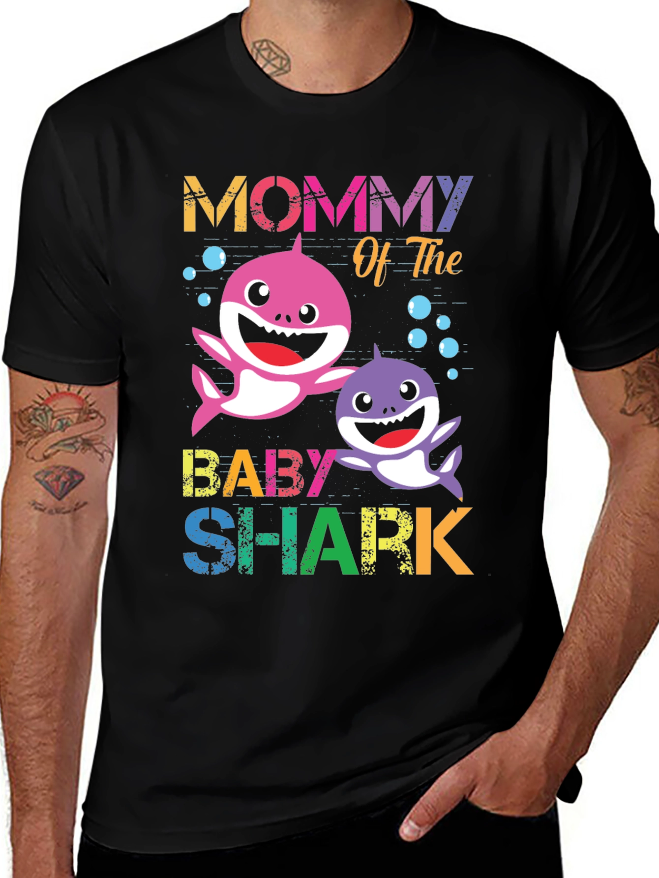 Mommy Shark Graphic Tee