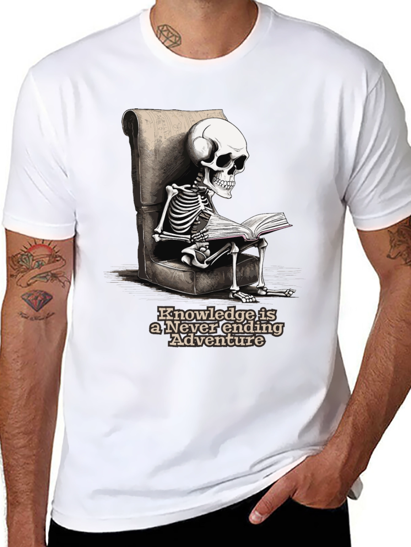 Knowledge Adventure T-Shirt: Skeleton Reader