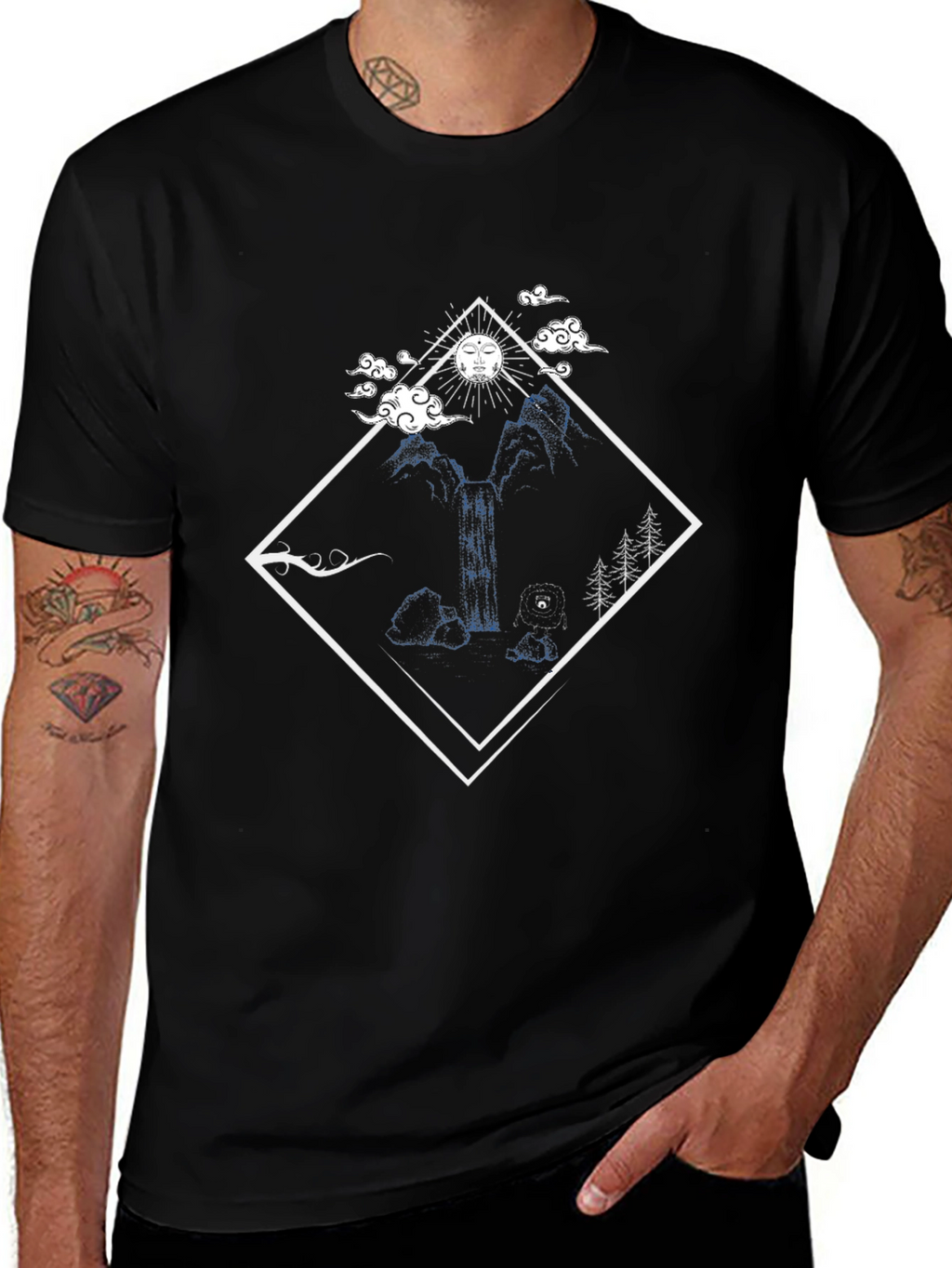 Nature Diamond Graphic Tee - Black