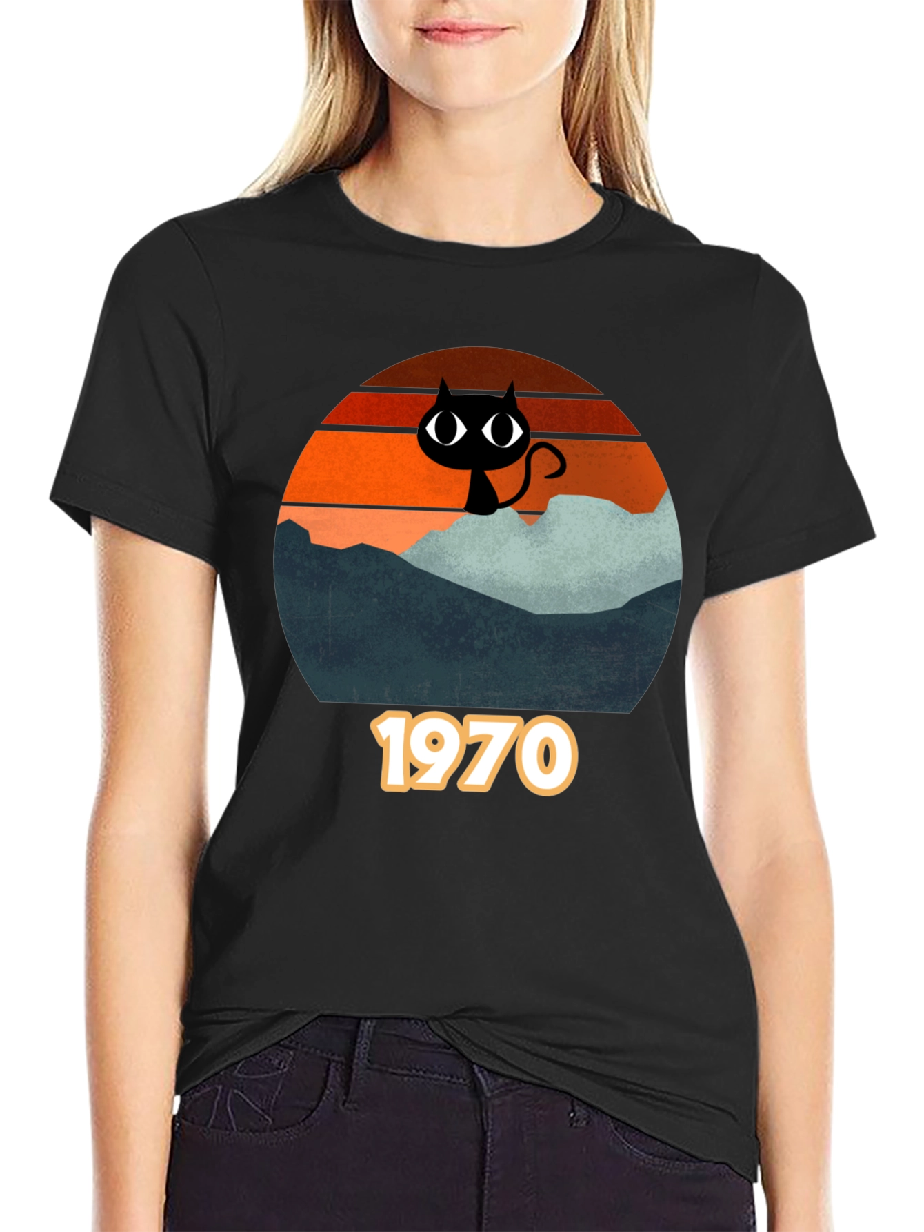 Retro 1970s Black Cat Silhouette T-Shirt