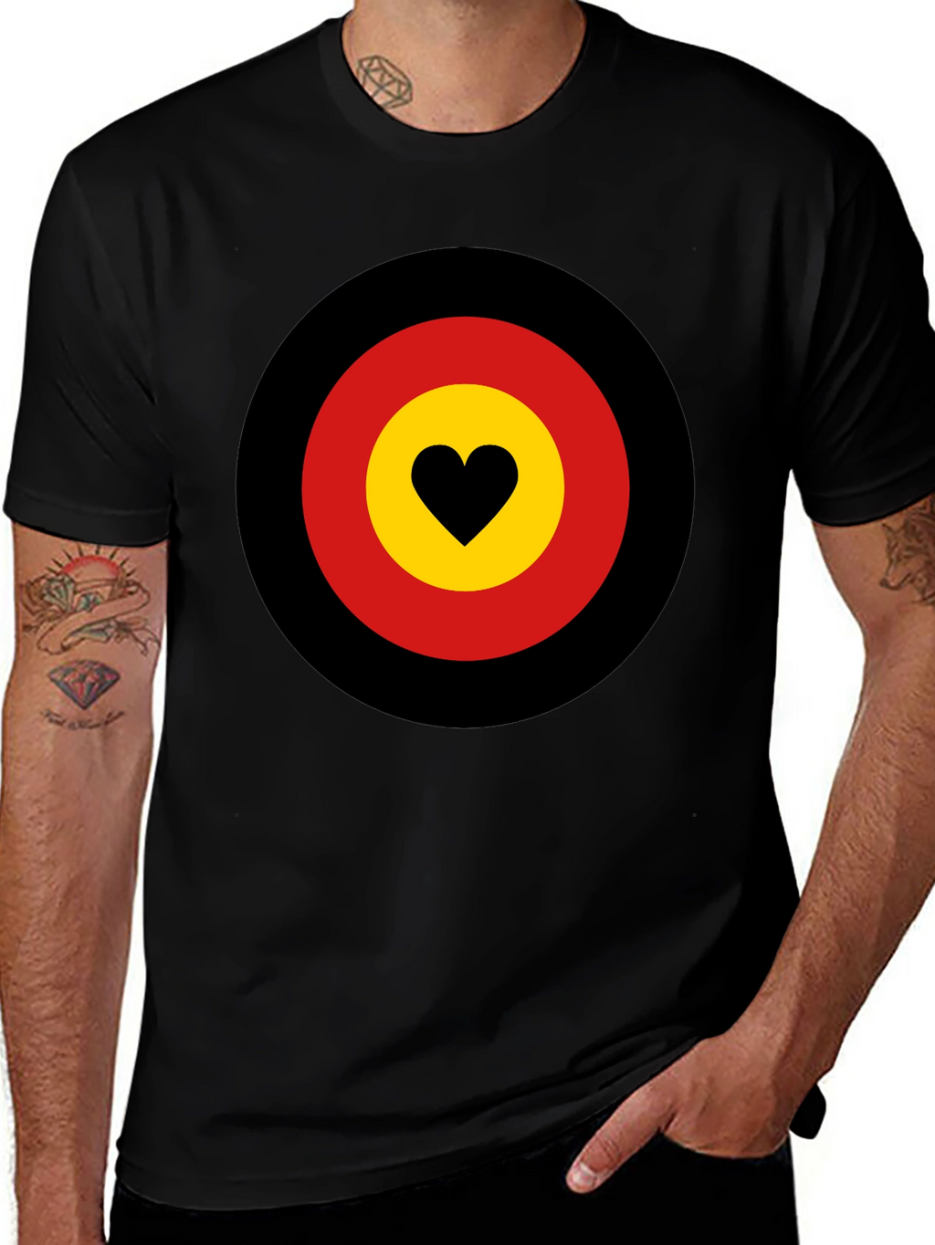 Heart Target Graphic Tee - Black
