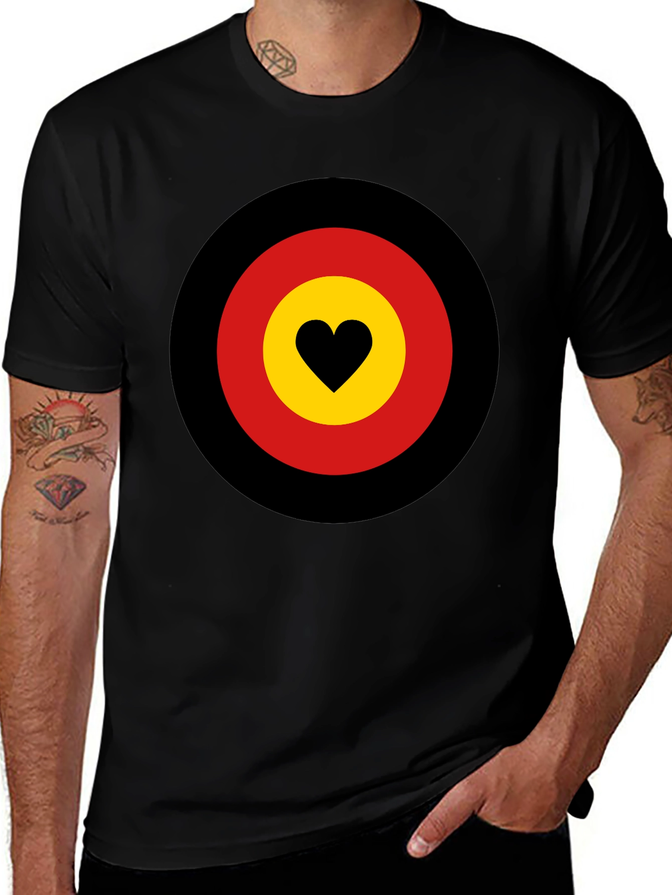 Heart Target Graphic Tee - Black