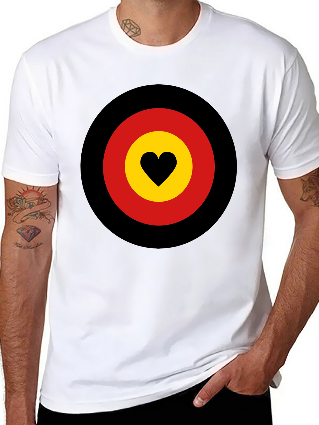 Heart Target Graphic Tee - Black