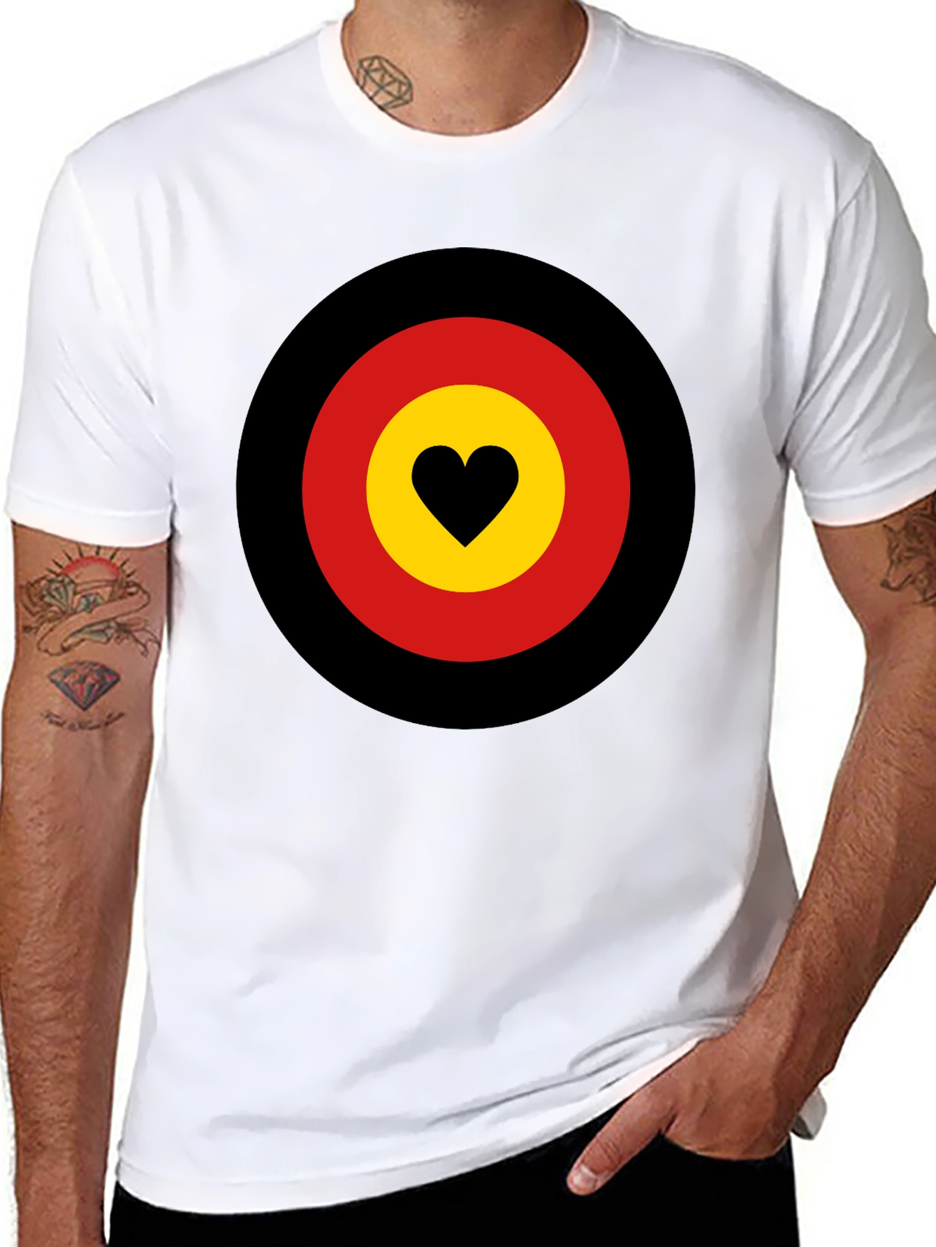 Heart Target Graphic Tee - Black