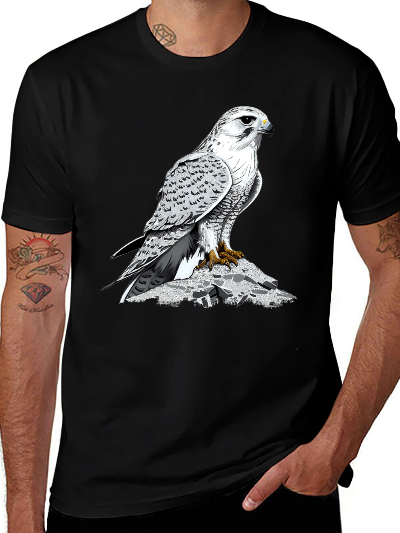 Cool Gyrfalcon T-Shirt - Bird of Prey Graphic Tee