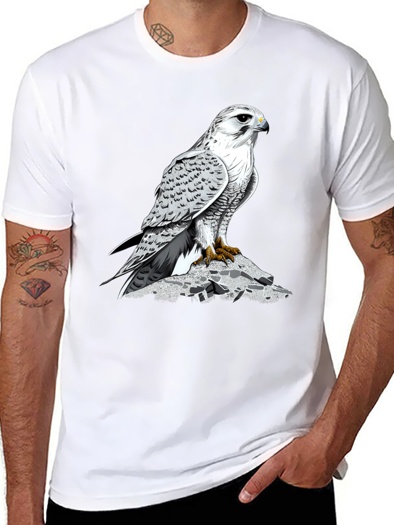 Cool Gyrfalcon T-Shirt - Bird of Prey Graphic Tee