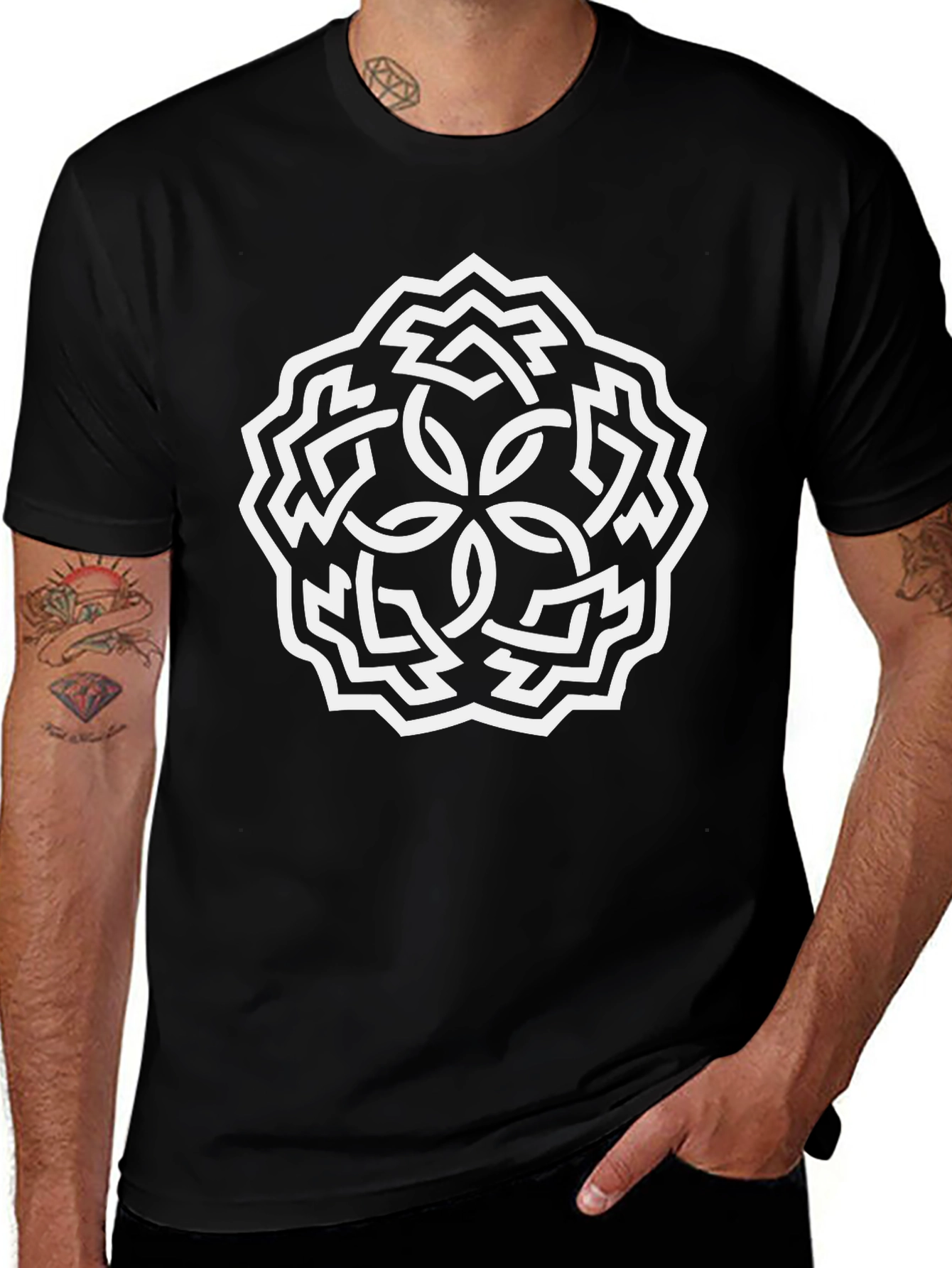 Geometric Knot Black T-Shirt - Modern Graphic Tee