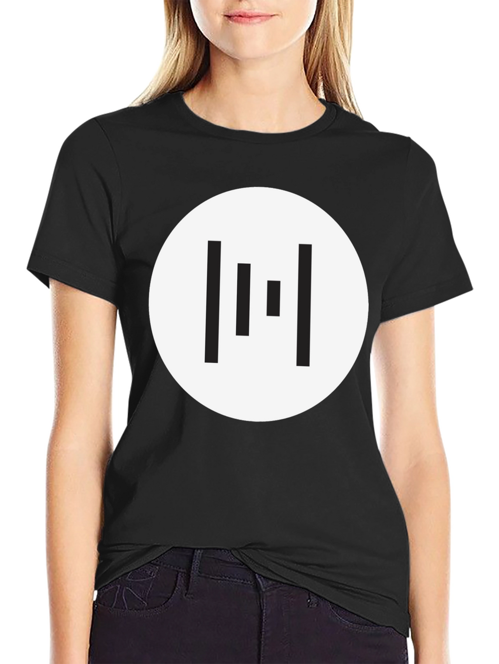 Minimalist Geometric T-Shirt - Black