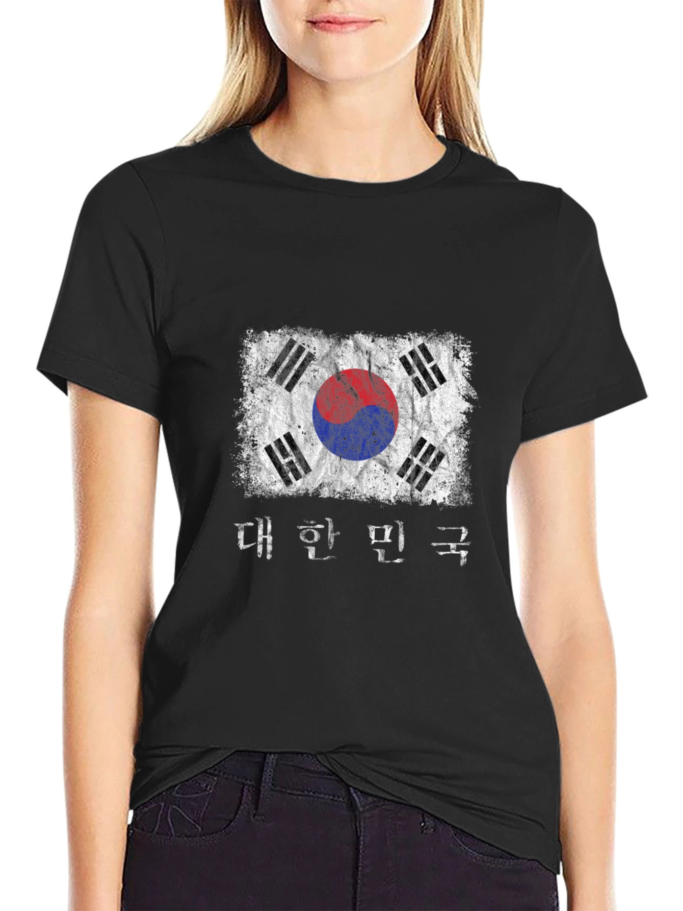 Distressed South Korea Flag Graphic Tee