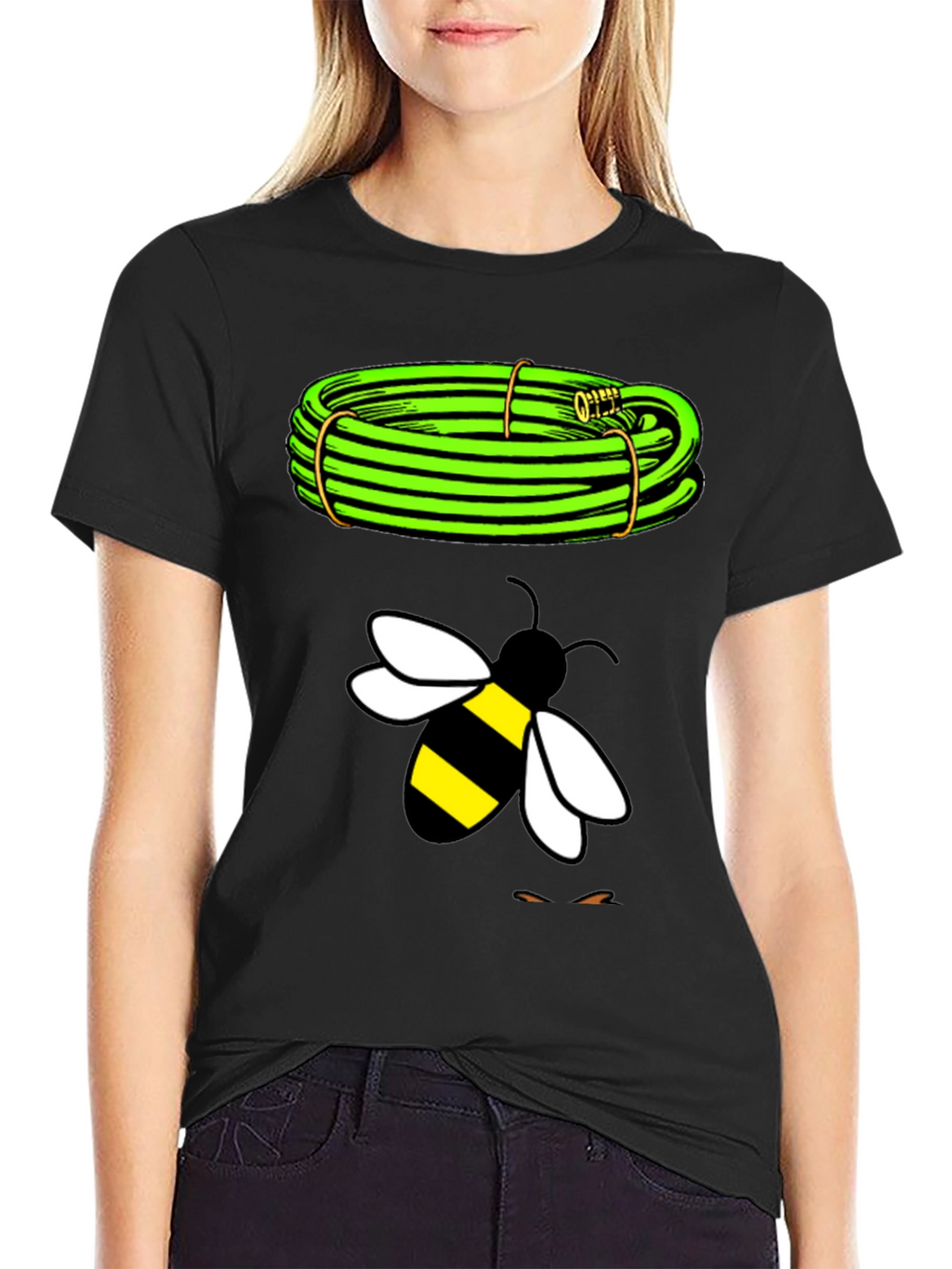 Hose & Bee Graphic T-Shirt