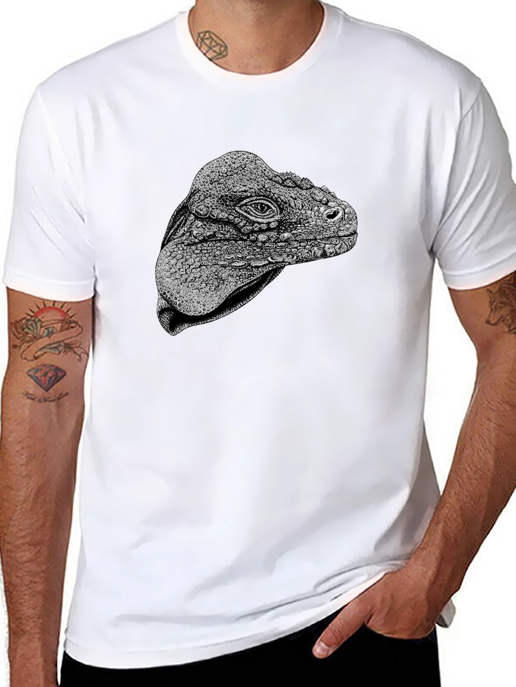 Iguana Head Graphic Tee - Unique Animal Print