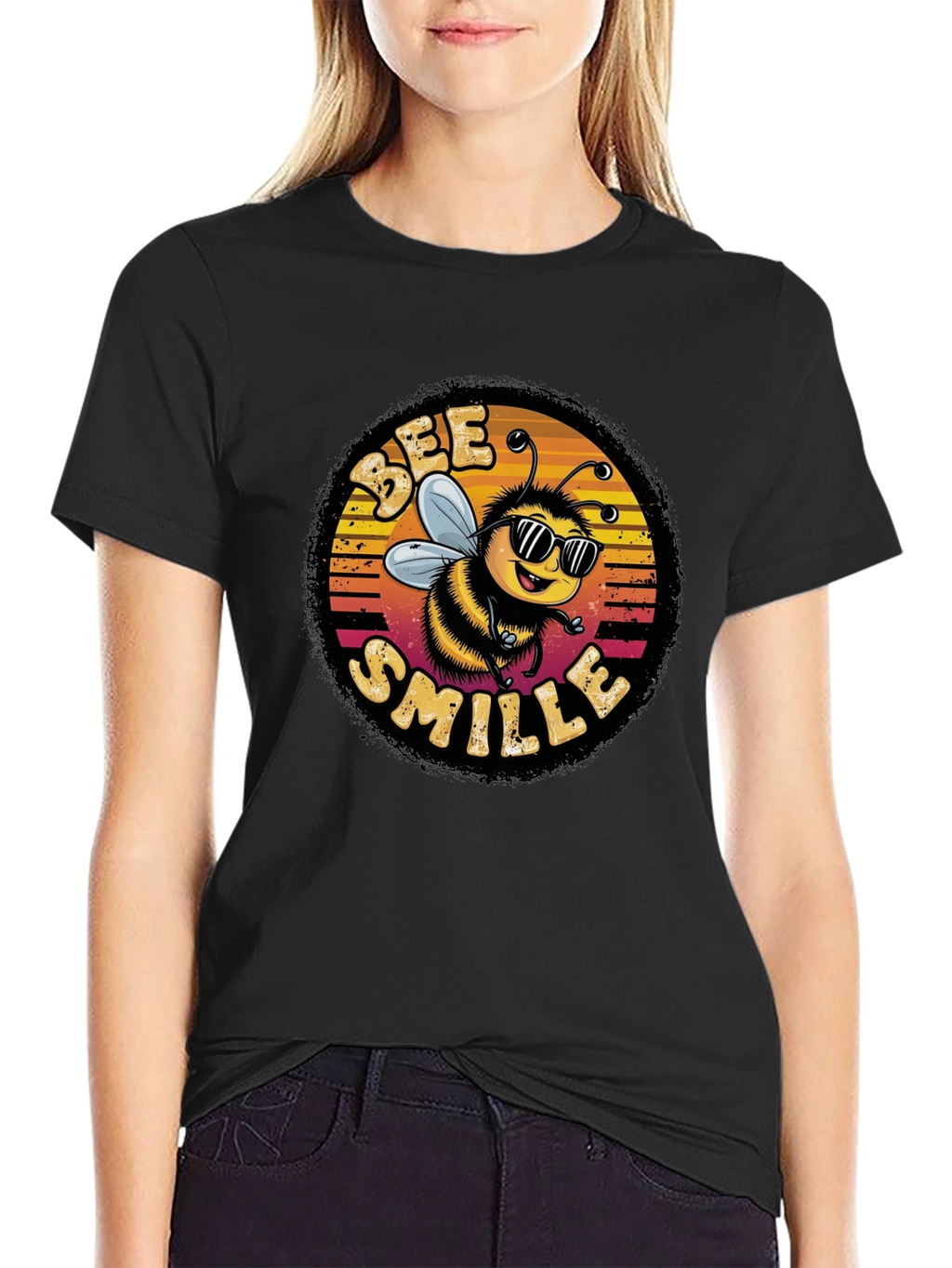 Bee Smile Graphic T-Shirt - Black