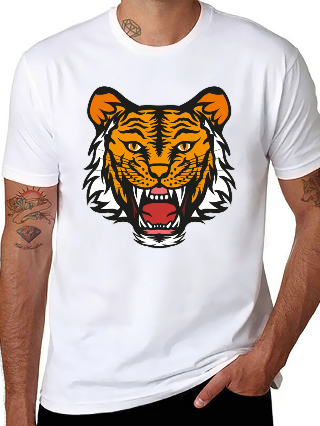 Bold Tiger Graphic Tee - Black