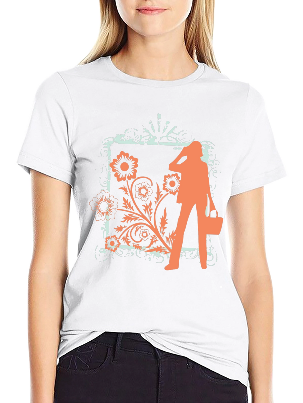 Trendy Black Tee with Fashion Floral Graphic
