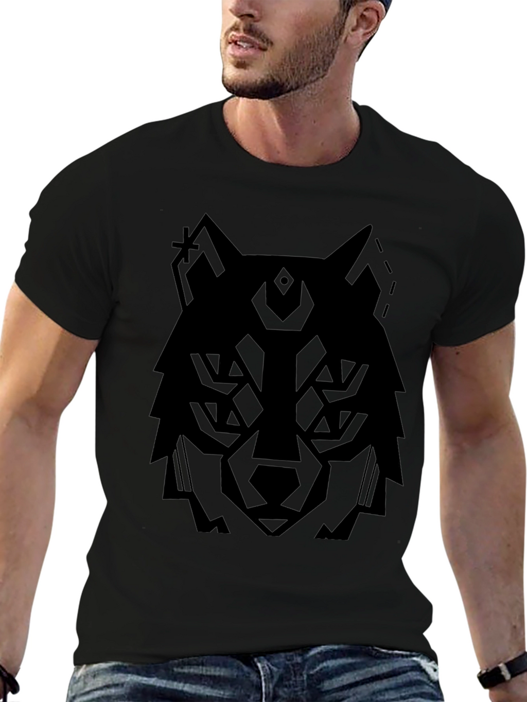 Geometric Wolf Graphic T-Shirt - Modern Style