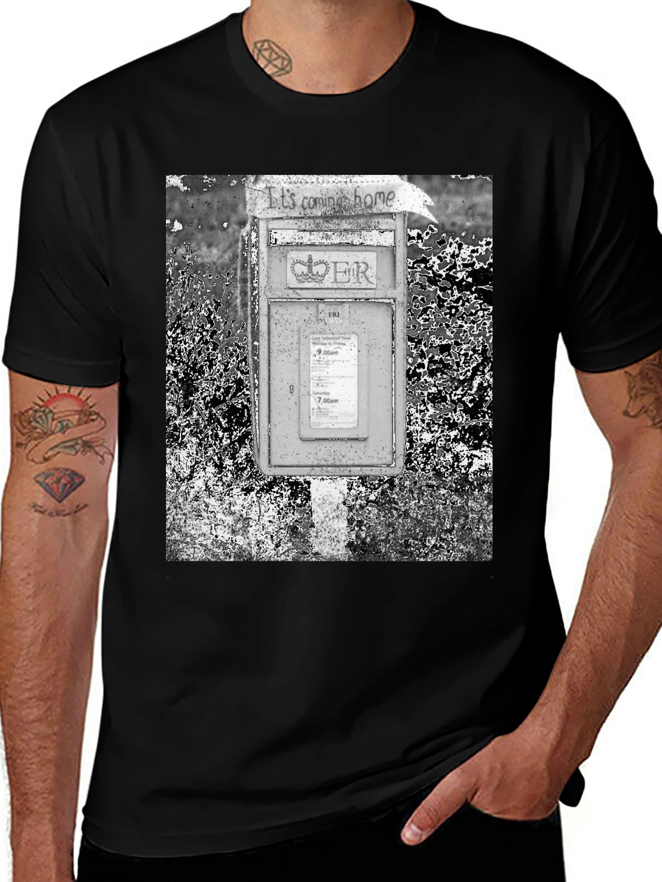 Retro British Mailbox T-Shirt